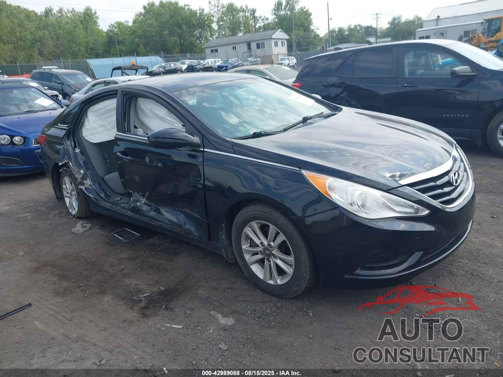HYUNDAI SONATA 2011 - 5NPEB4AC1BH301012
