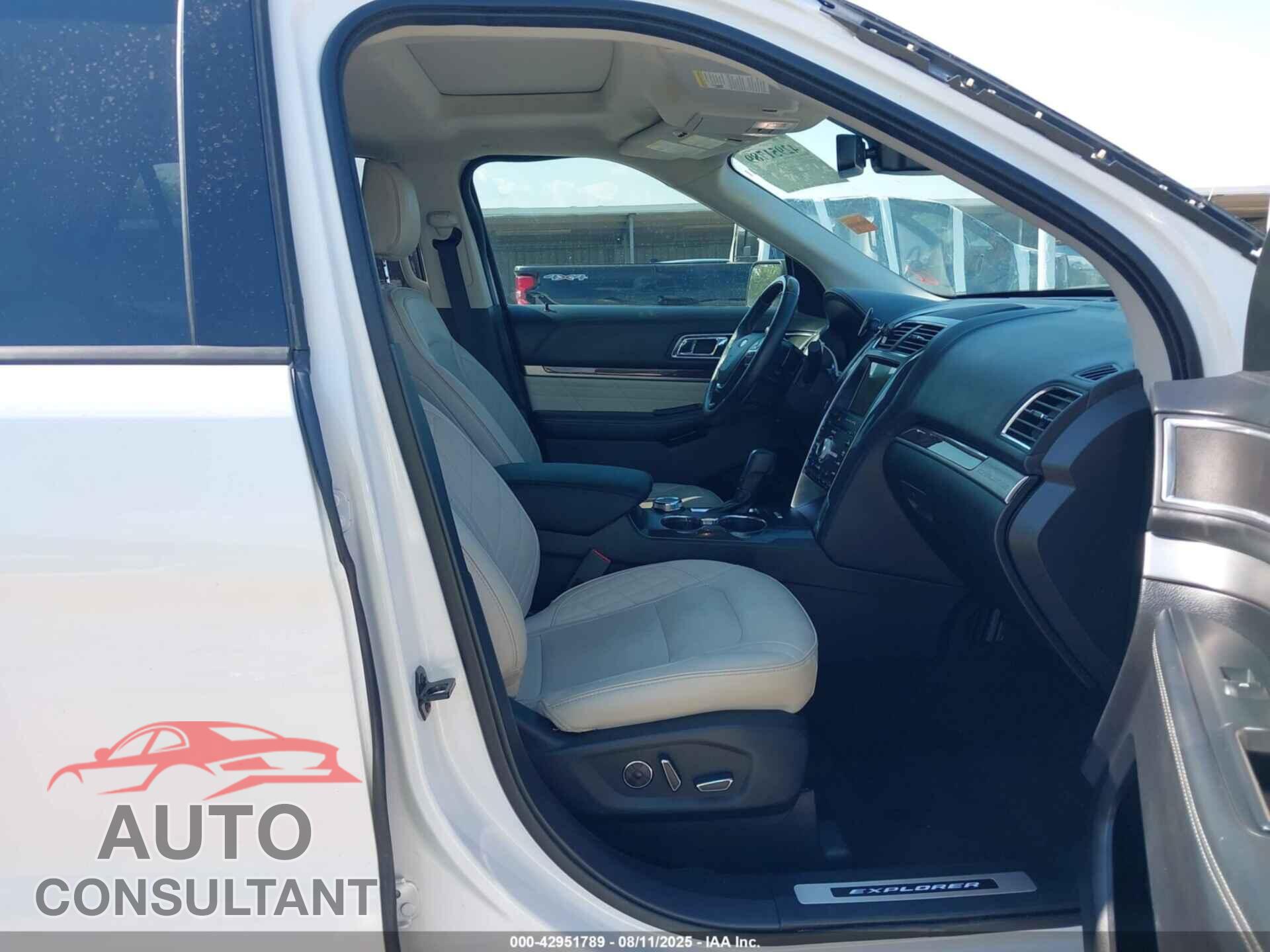 FORD EXPLORER 2018 - 1FM5K8HT0JGB52720