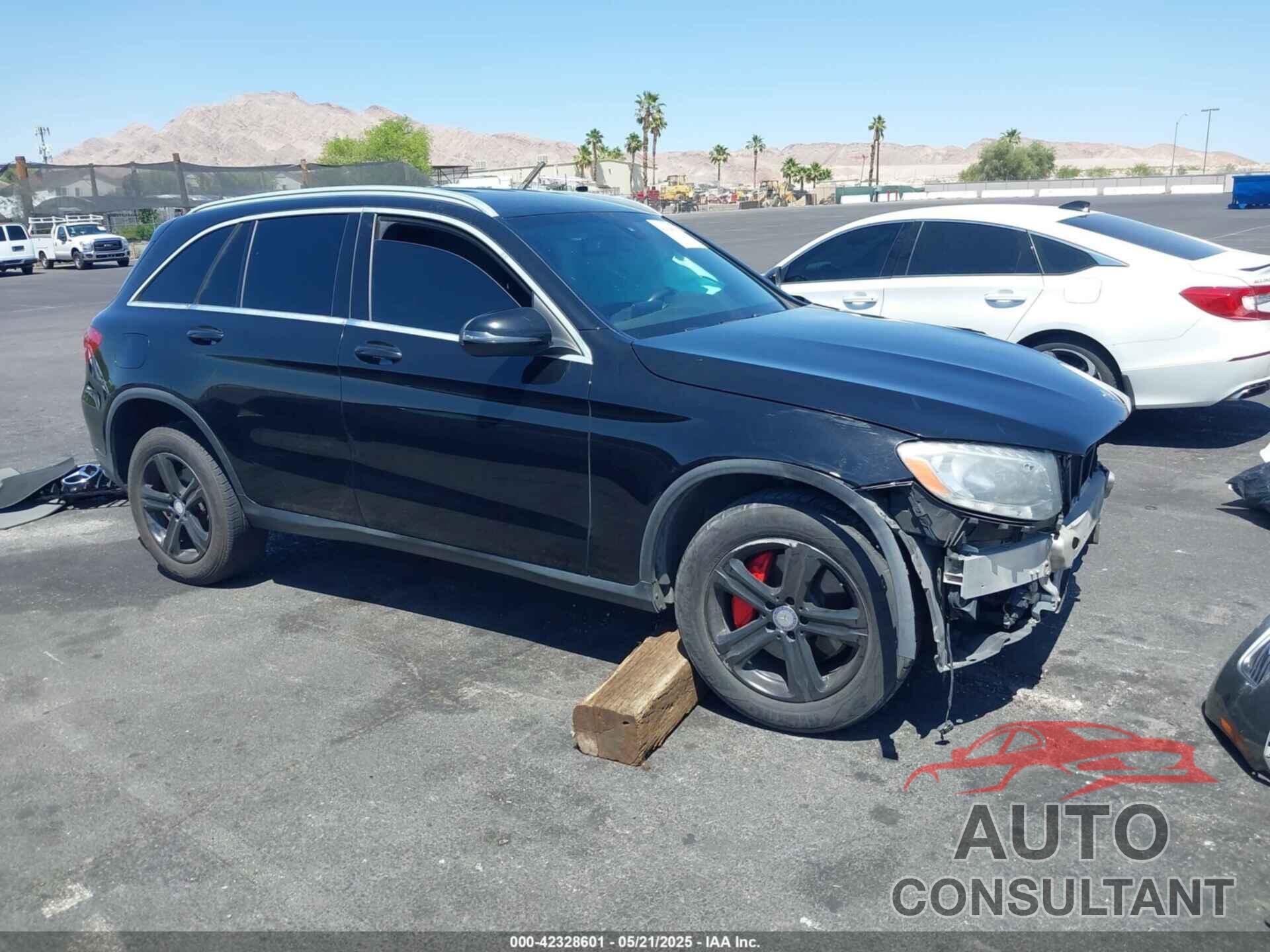 MERCEDES-BENZ GLC 300 2017 - WDC0G4JB4HF179021