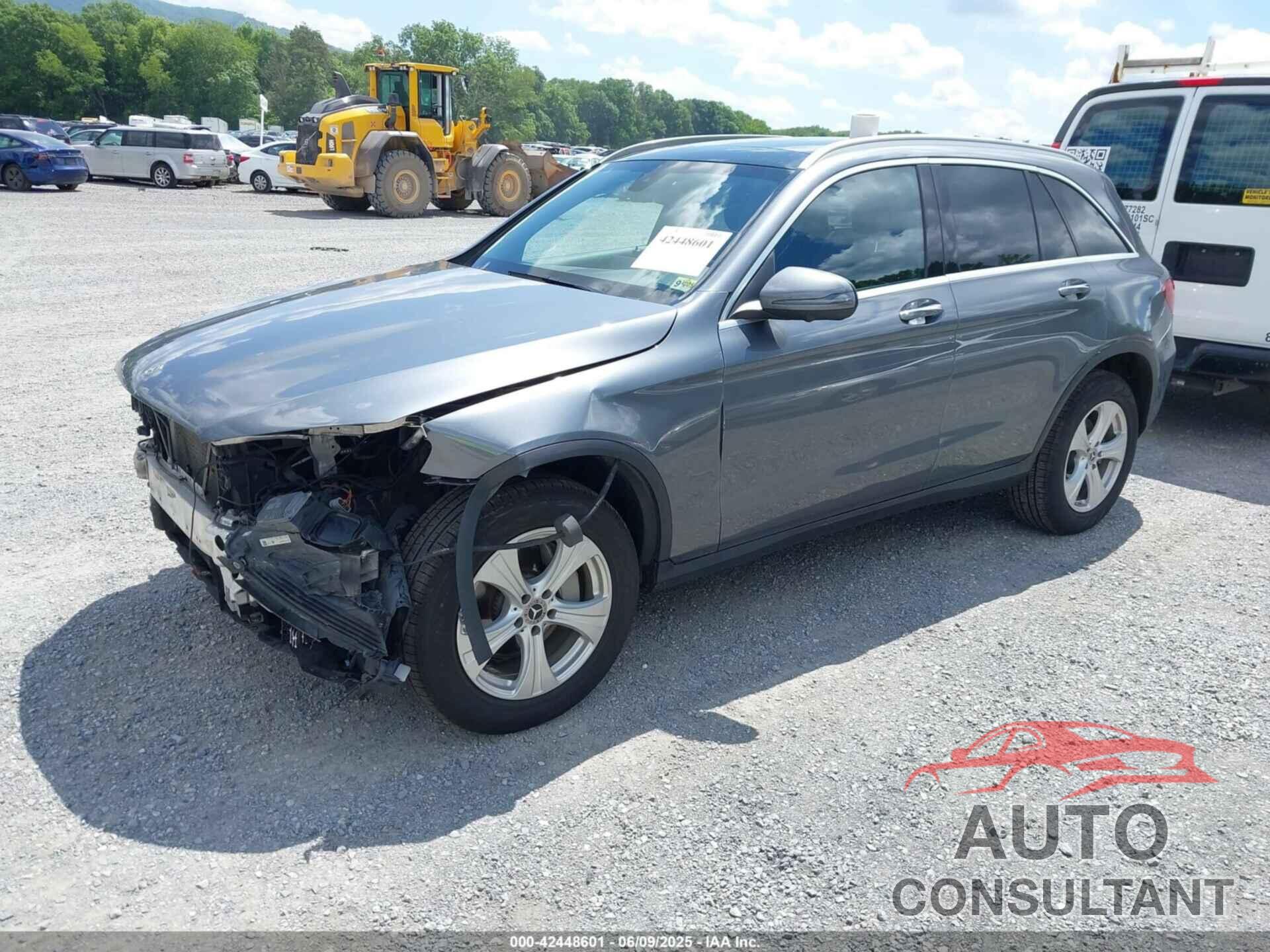 MERCEDES-BENZ GLC 300 2018 - WDC0G4KB3JV032831