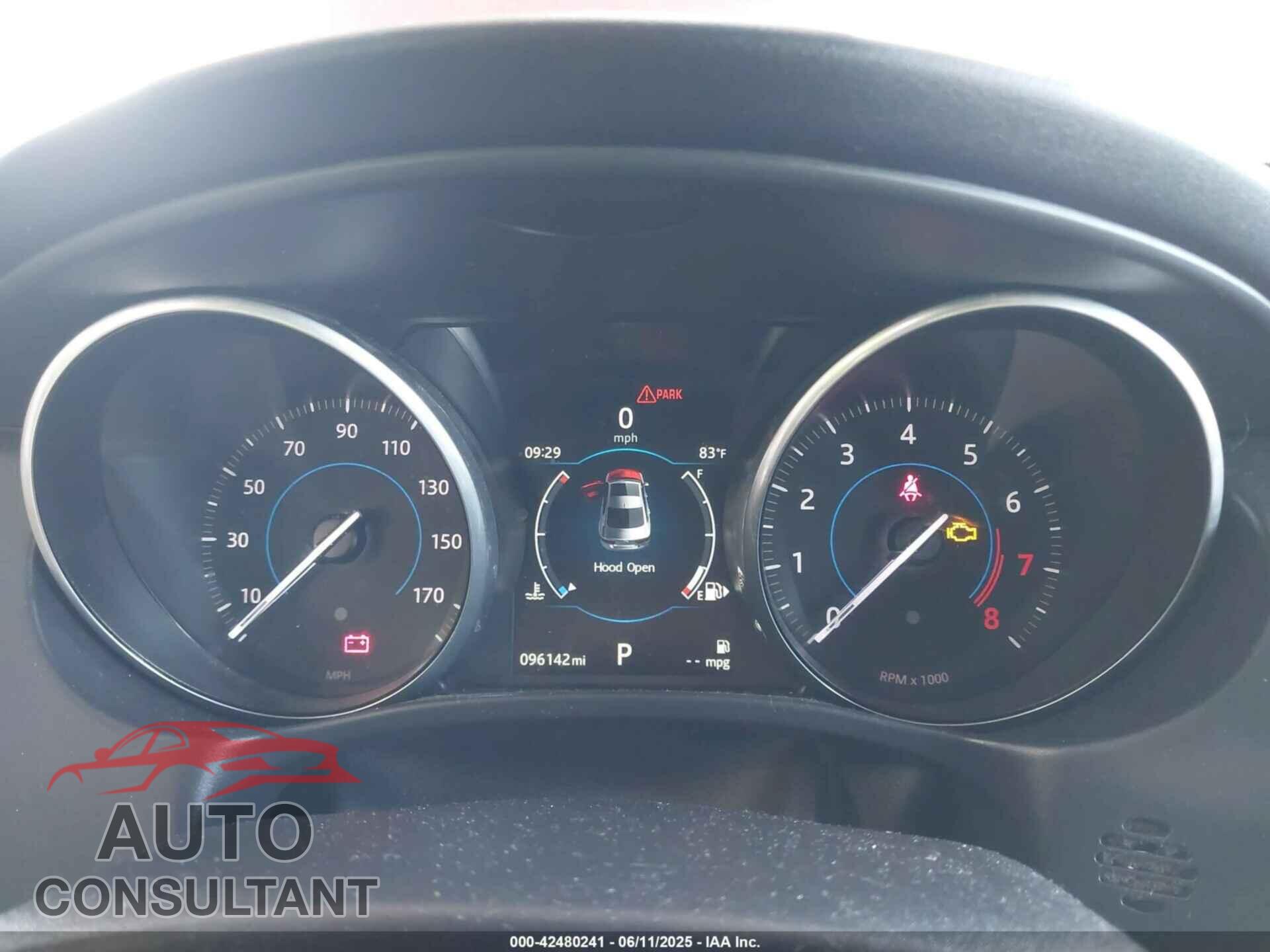 JAGUAR XE 2017 - SAJAD4BG8HA975976