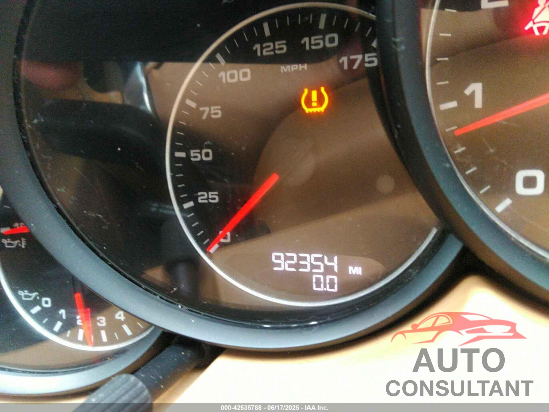PORSCHE CAYENNE 2012 - WP1AA2A23CLA06583