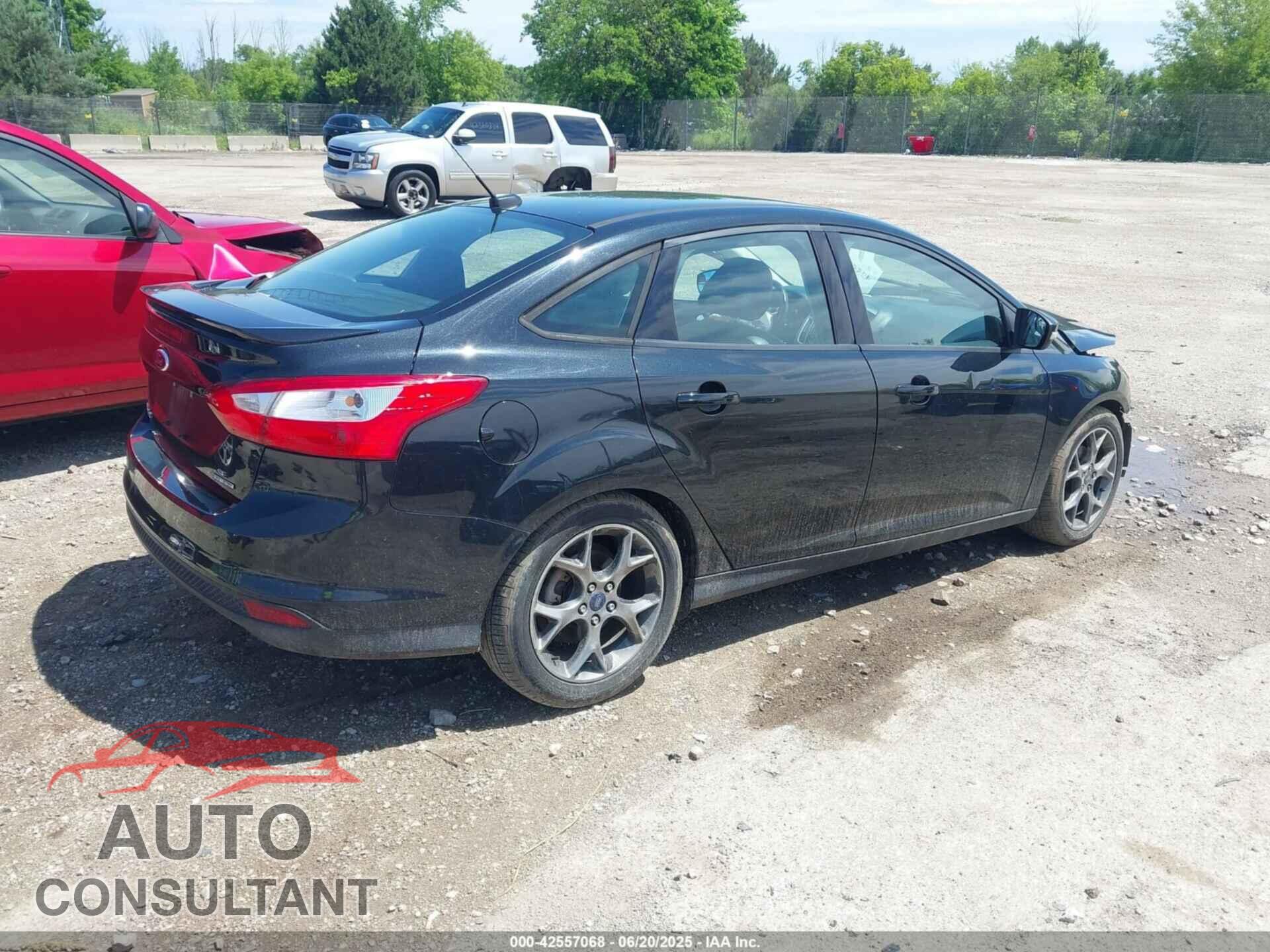 FORD FOCUS 2014 - 1FADP3F27EL280177