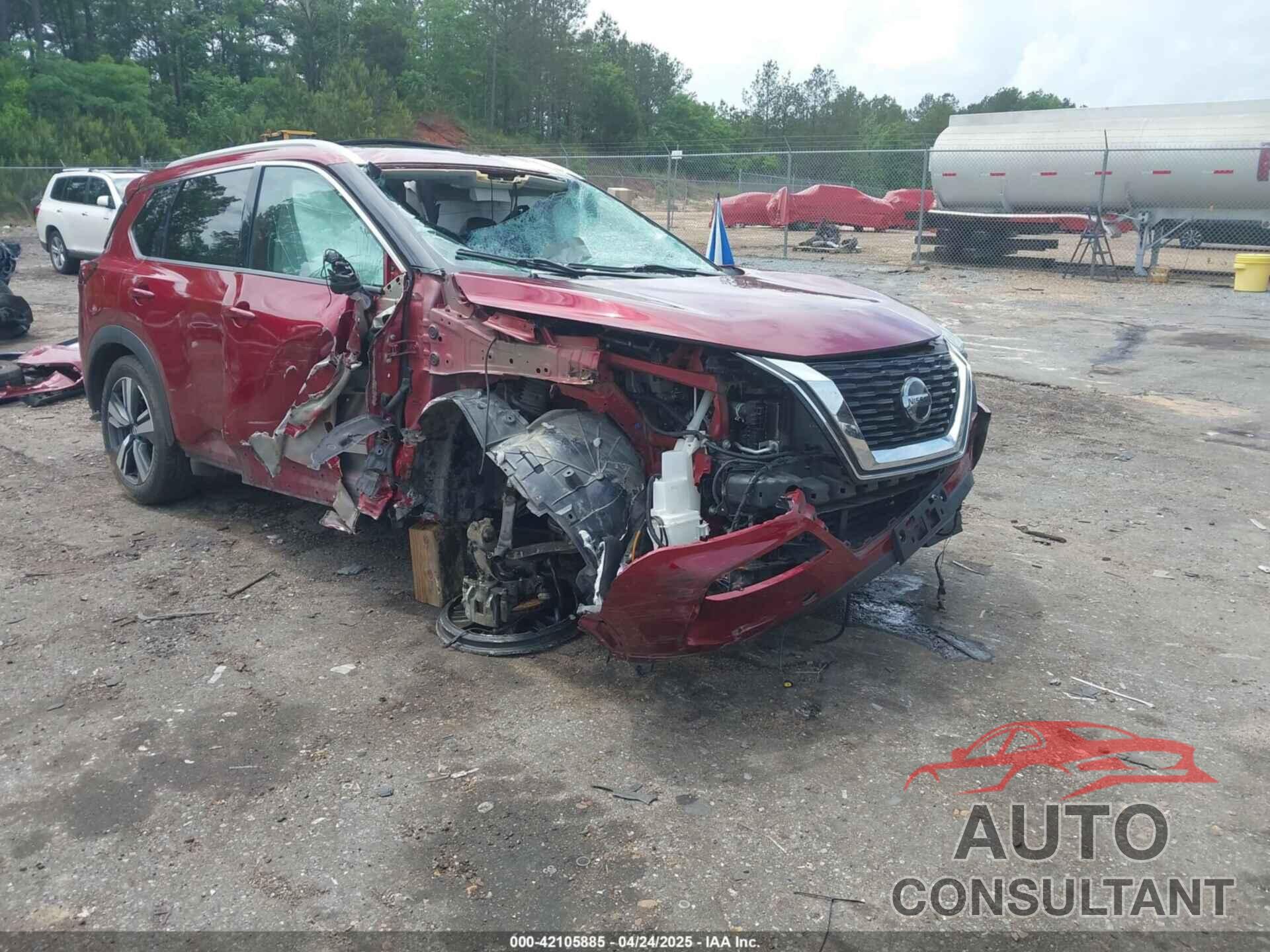 NISSAN ROGUE 2021 - 5N1AT3CAXMC757537