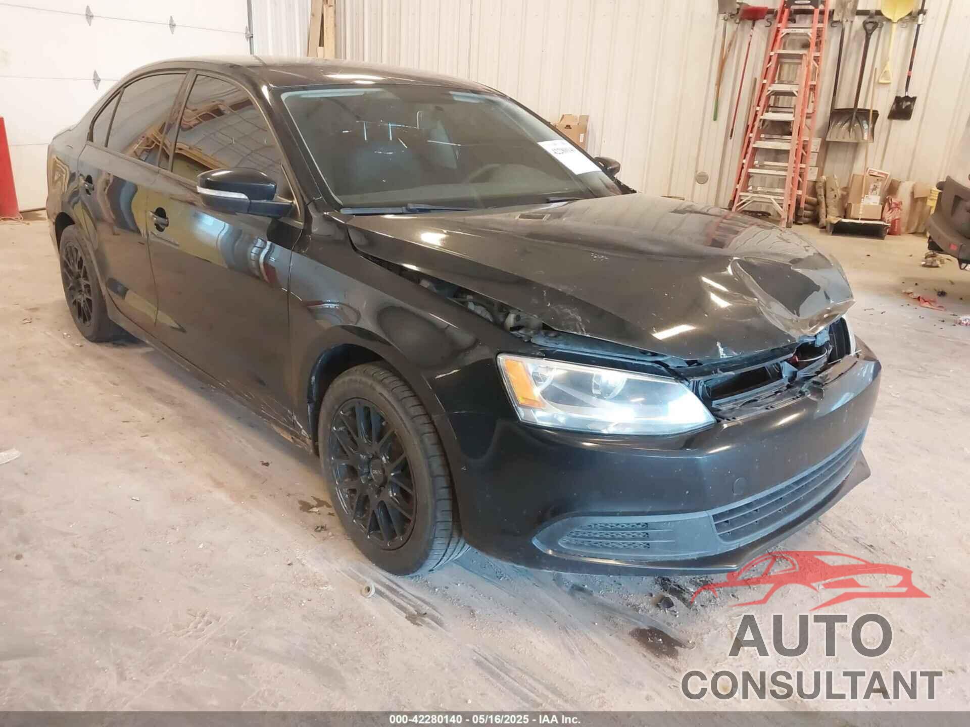 VOLKSWAGEN JETTA 2011 - 3VWBX7AJ6BM006435