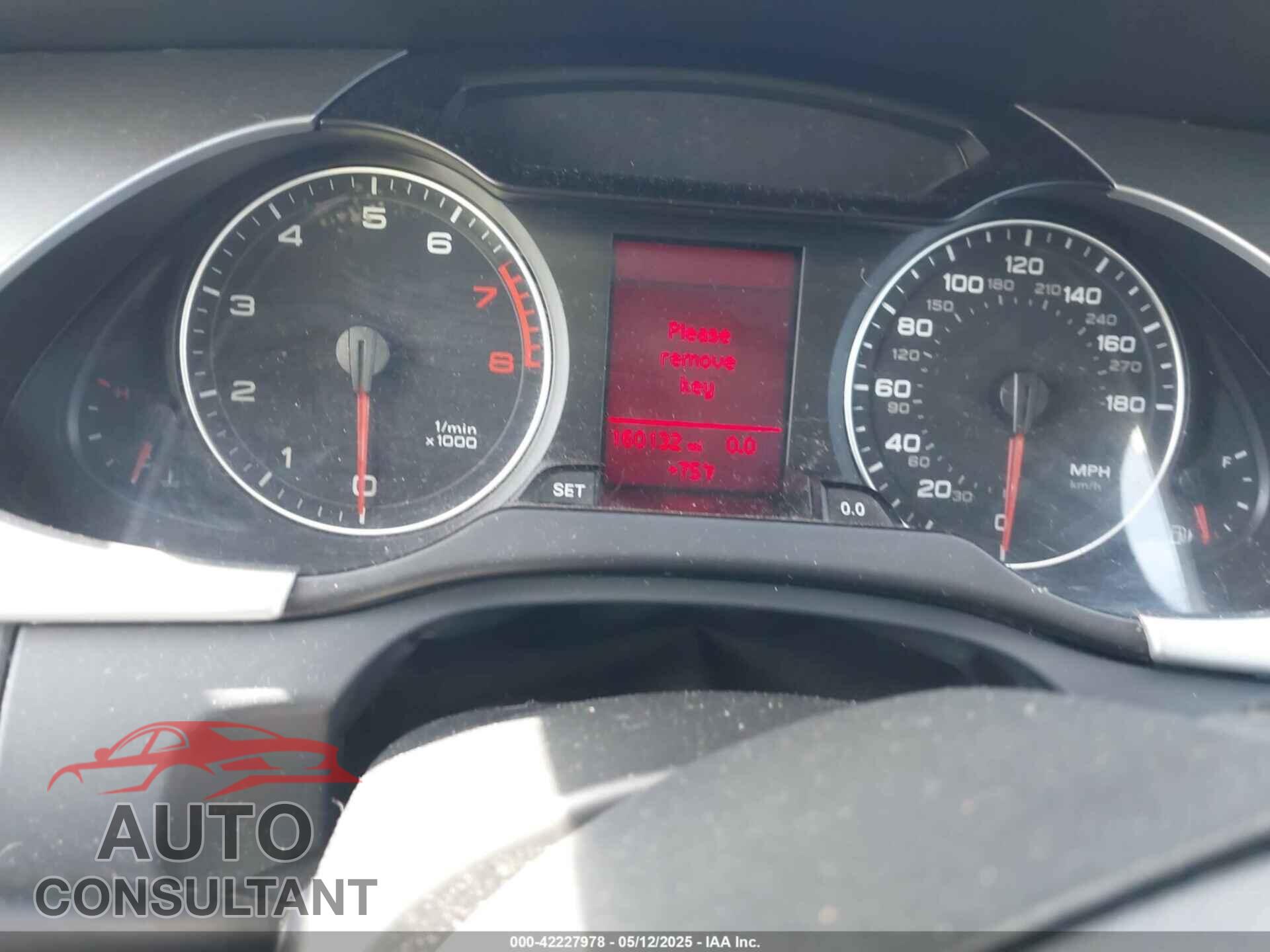 AUDI A4 2012 - WAUBFAFL3CA116643