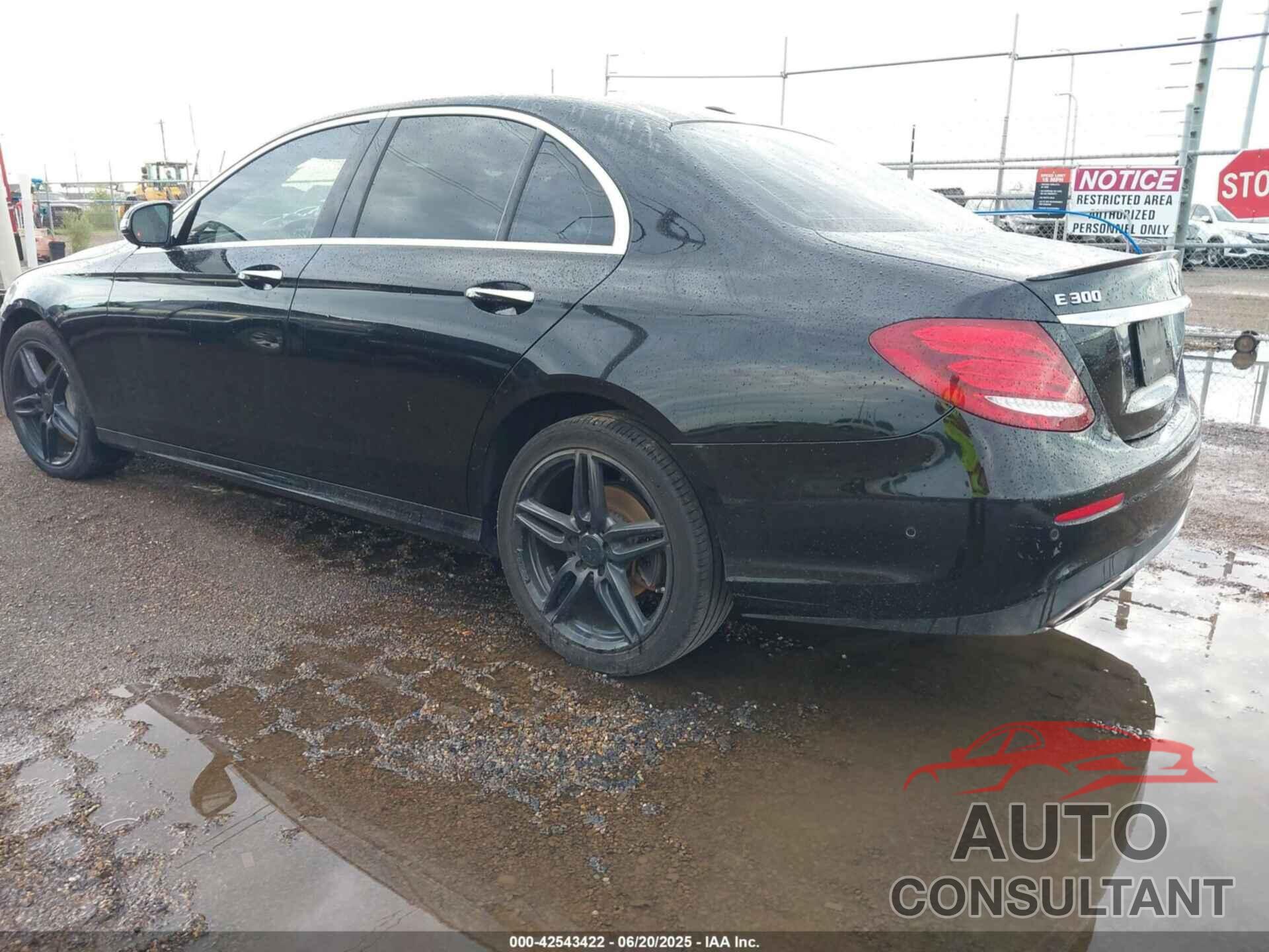 MERCEDES-BENZ E 300 2017 - WDDZF4JB9HA097594