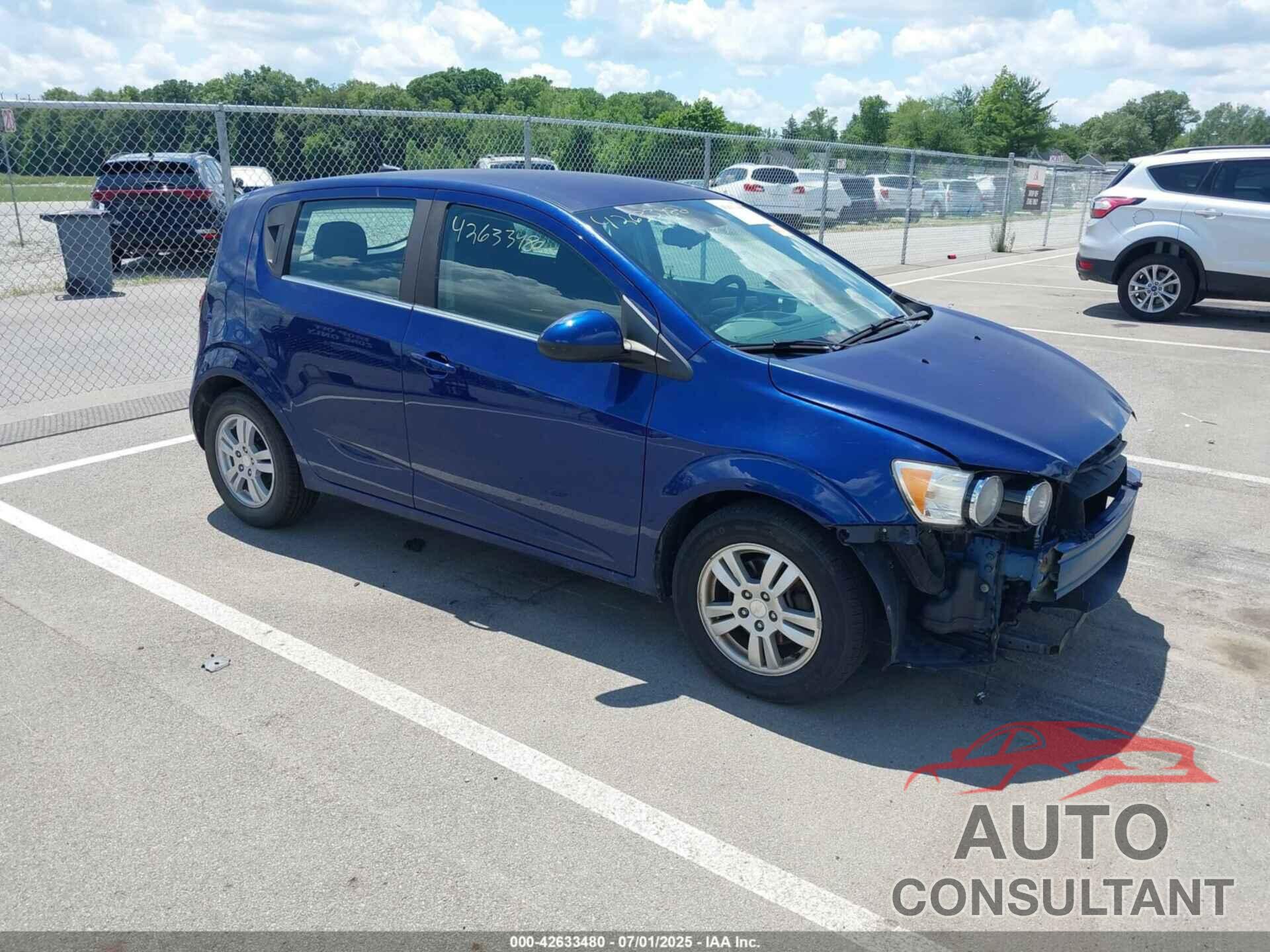 CHEVROLET SONIC 2013 - 1G1JC6SH5D4196087