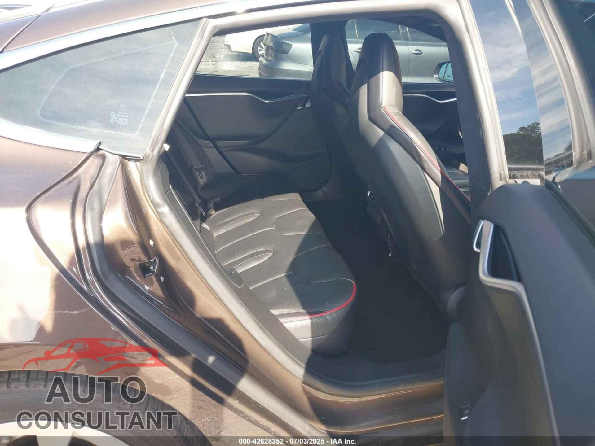 TESLA MODEL S 2013 - 5YJSA1DP4DFP26079