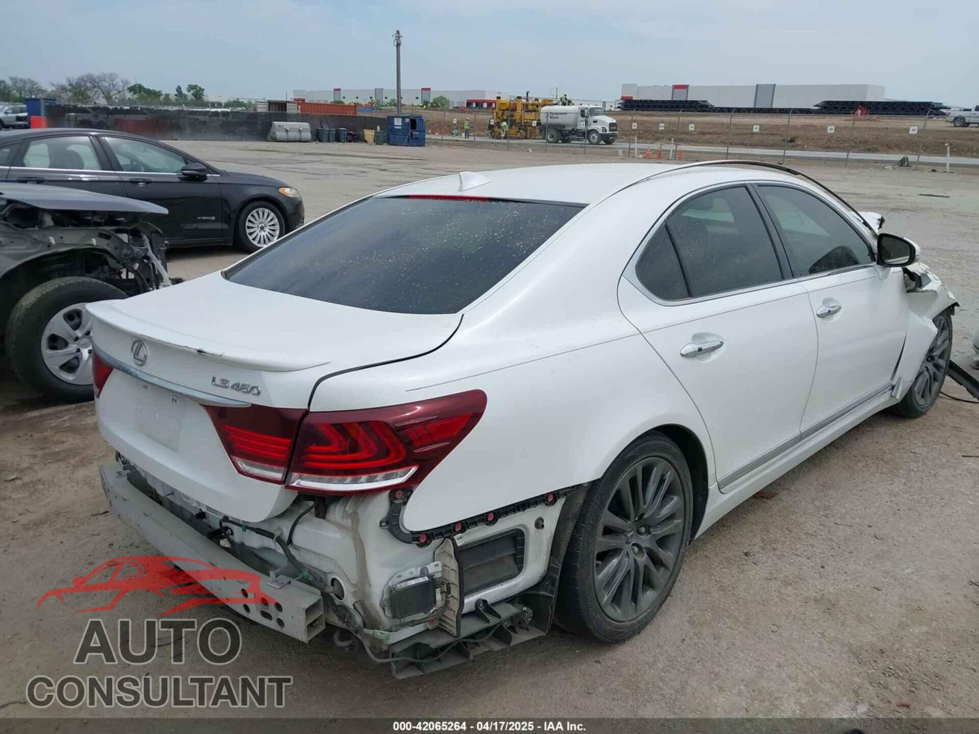 LEXUS LS 460 2015 - JTHBL5EF8F5134324
