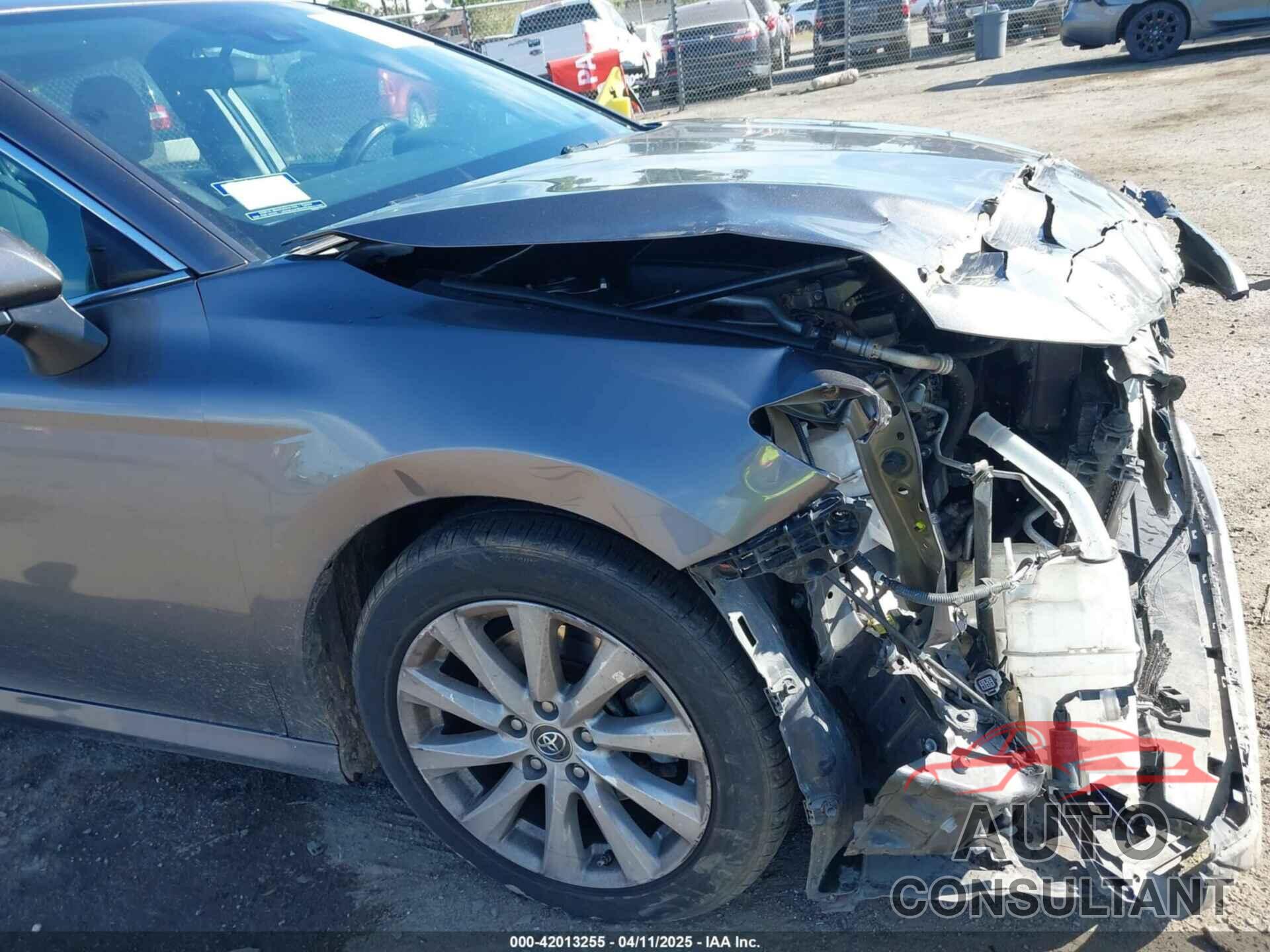TOYOTA CAMRY 2019 - 4T1B11HK4KU254853