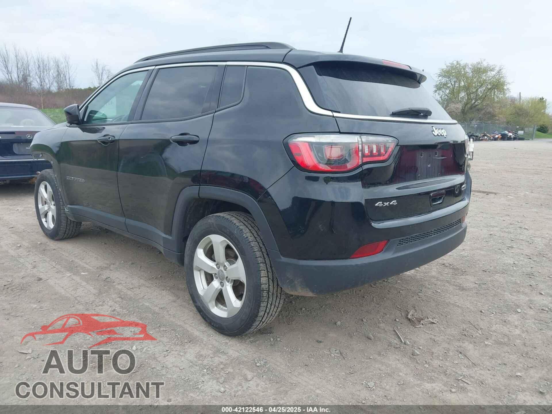 JEEP COMPASS 2018 - 3C4NJDBB3JT246070