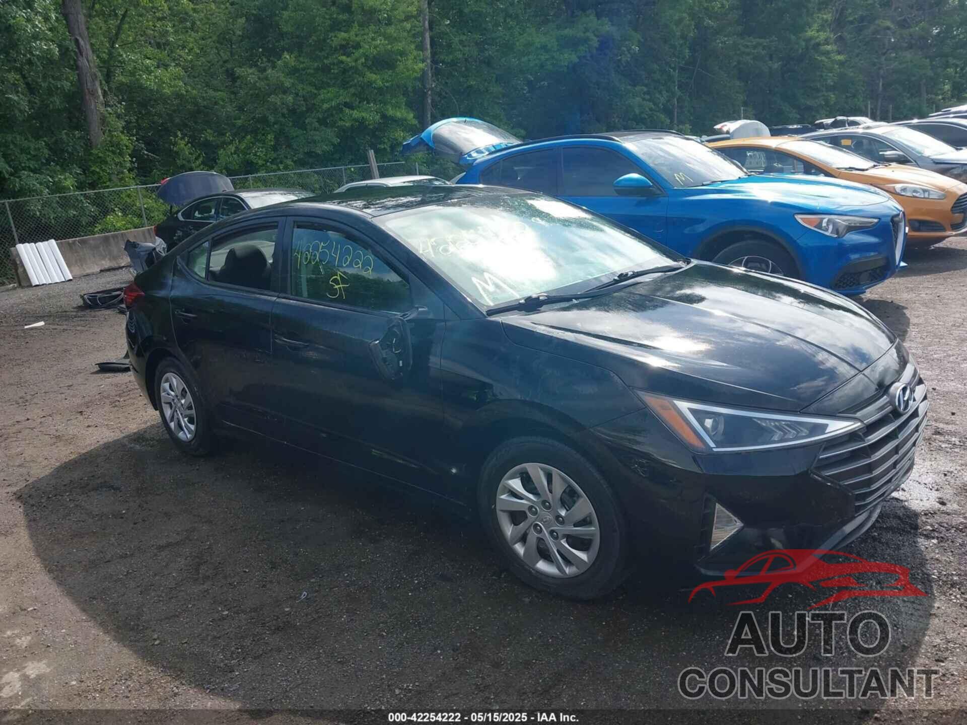 HYUNDAI ELANTRA 2020 - KMHD74LF4LU928830
