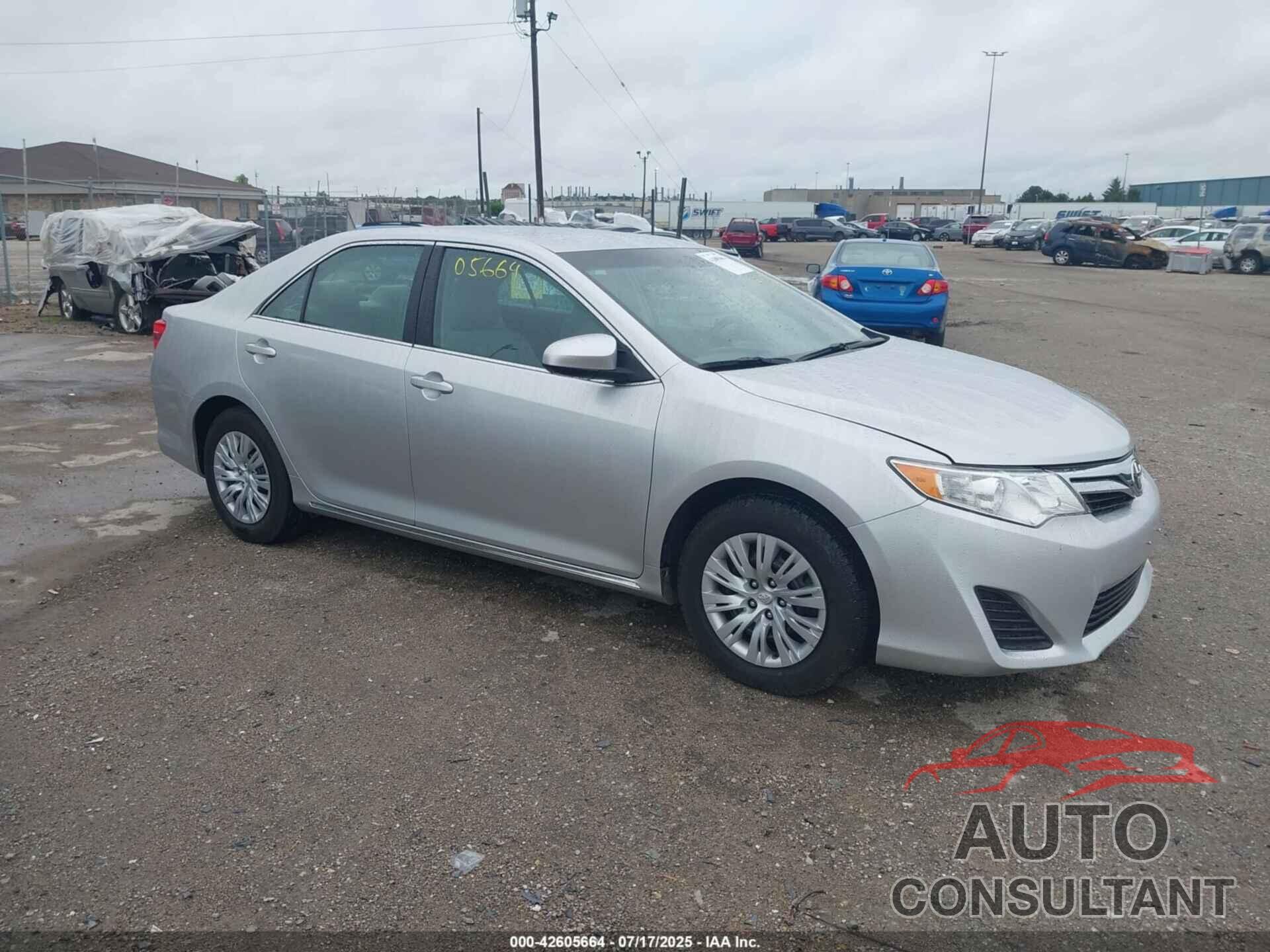TOYOTA CAMRY 2012 - 4T4BF1FK5CR247177
