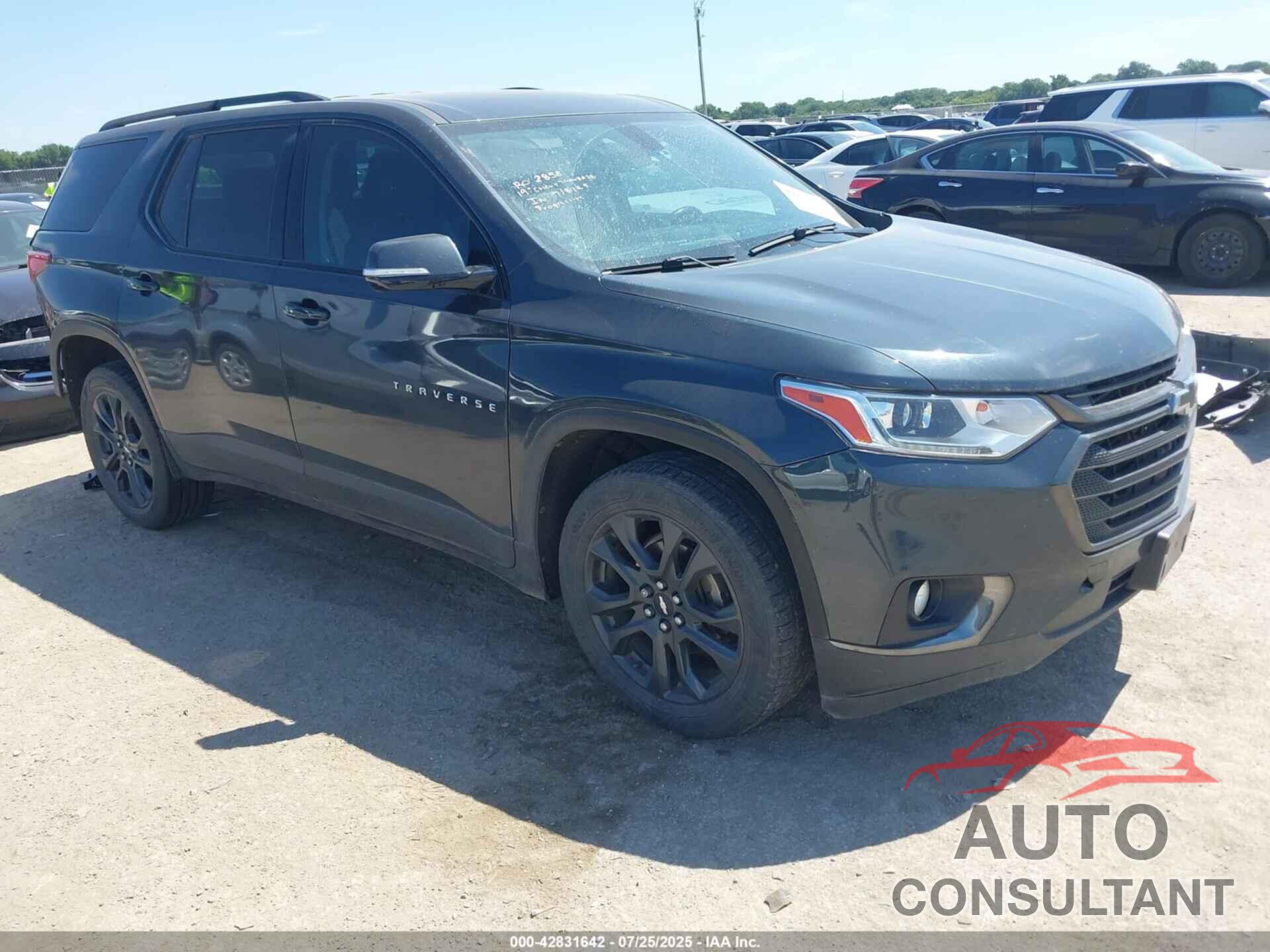 CHEVROLET TRAVERSE 2019 - 1GNERJKX1KJ142454