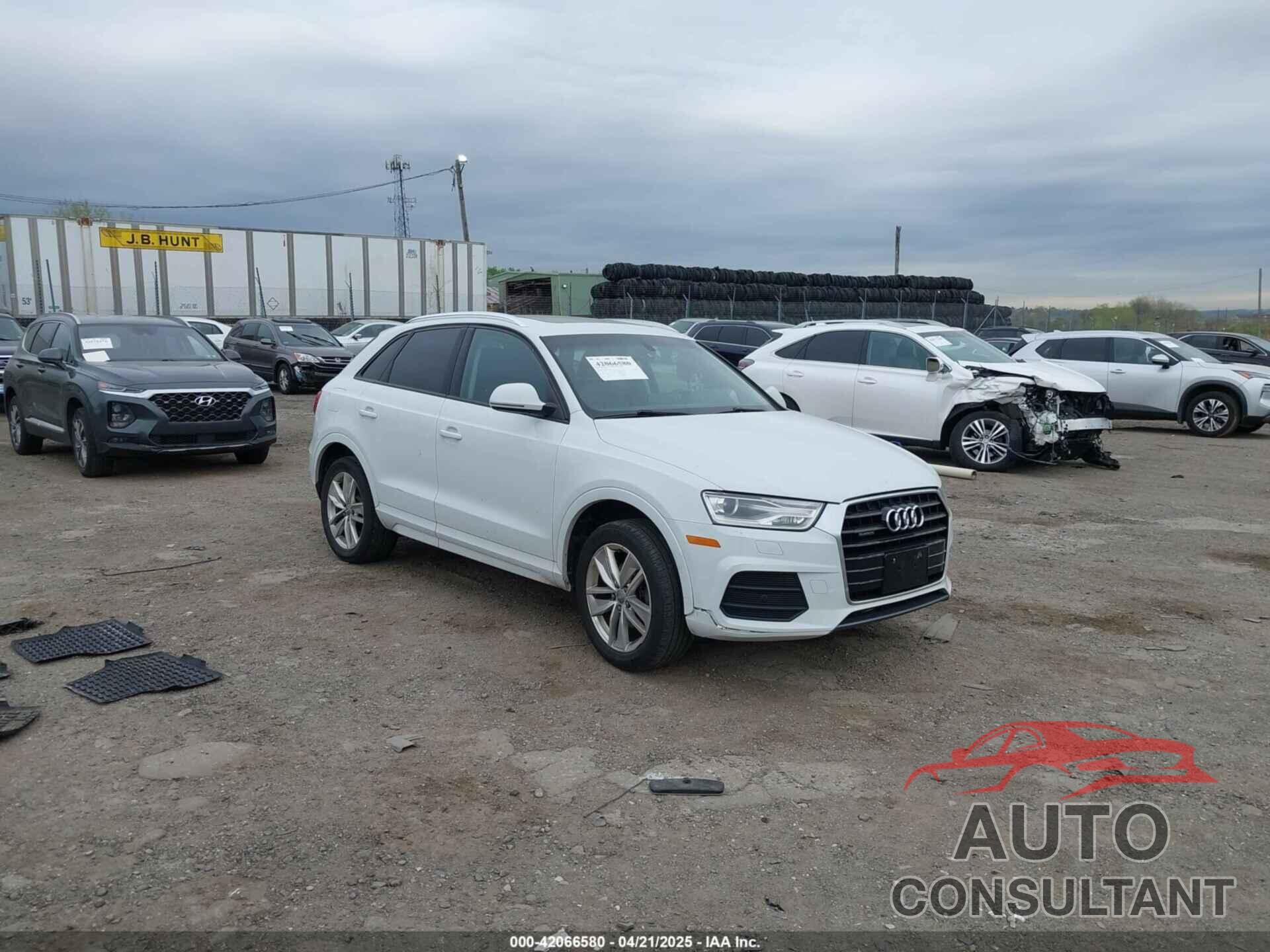 AUDI Q3 2017 - WA1ECCFS7HR007729