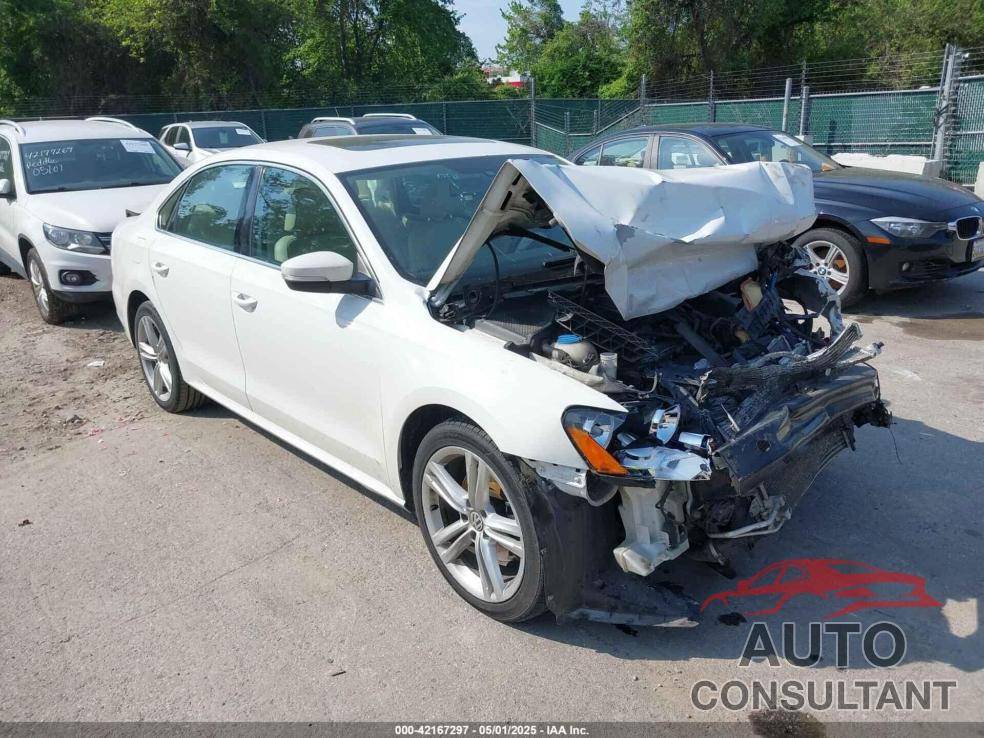 VOLKSWAGEN PASSAT 2014 - 1VWBT7A3XEC046889