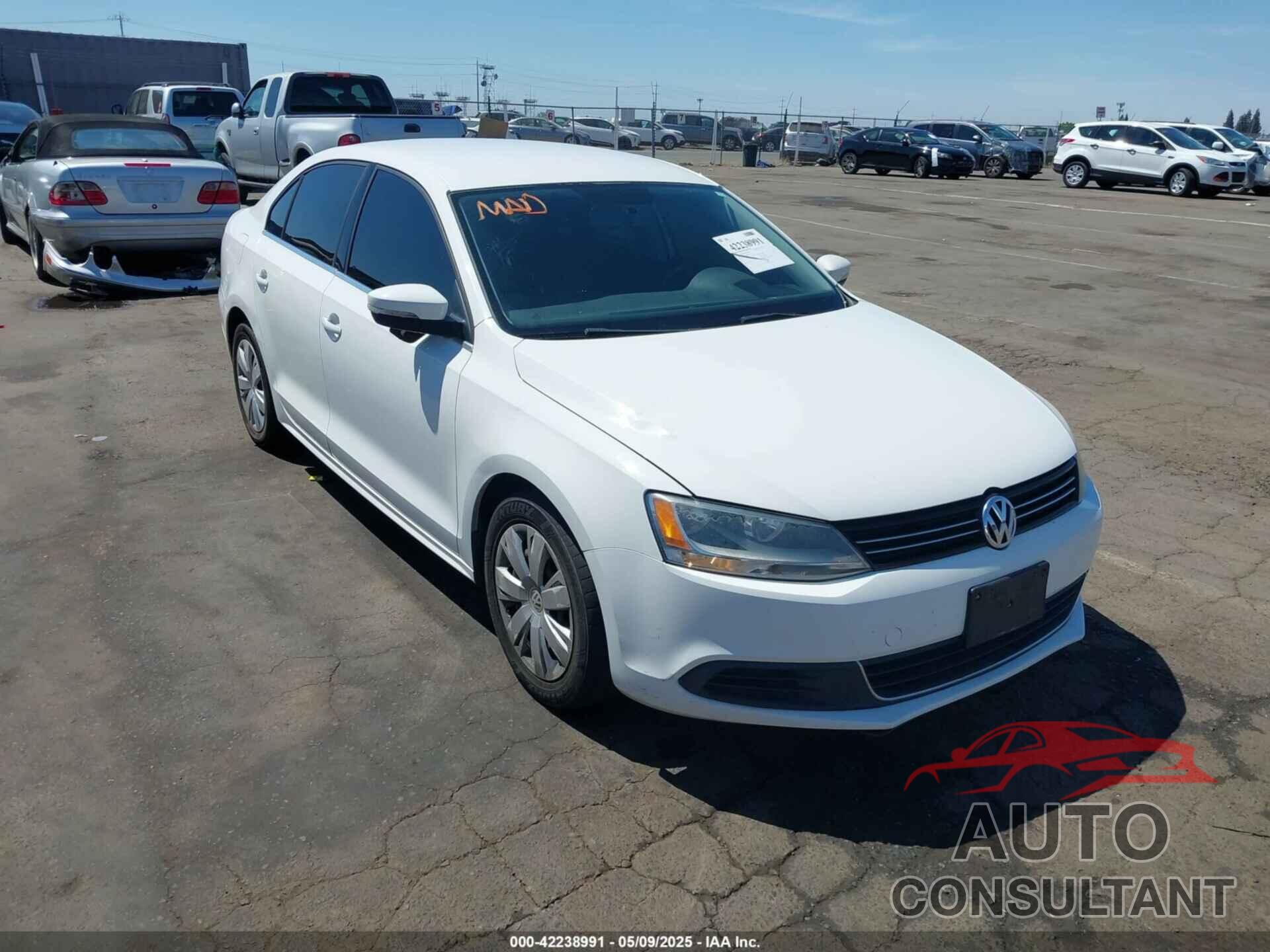 VOLKSWAGEN JETTA 2013 - 3VWDP7AJ3DM383171