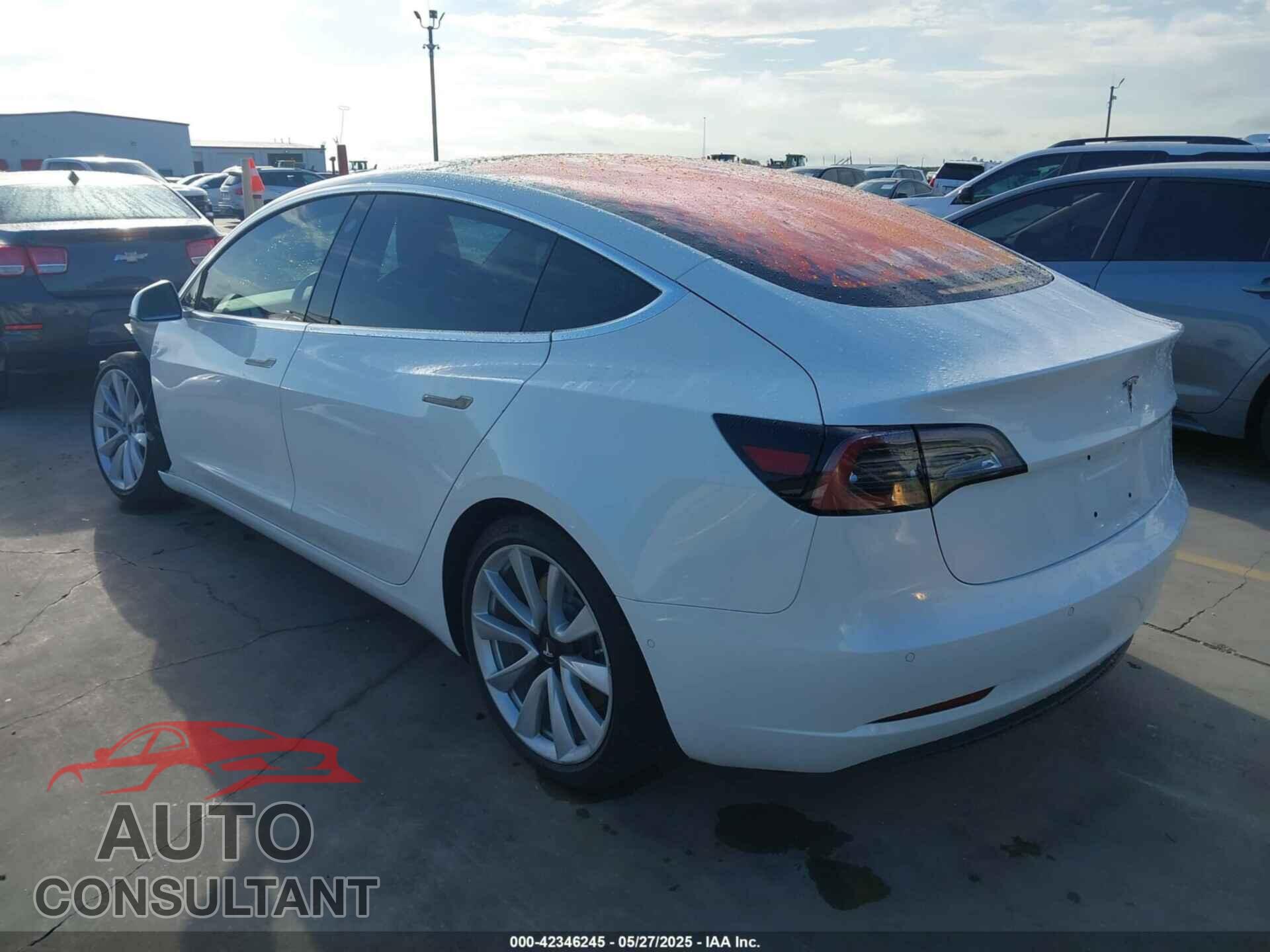 TESLA MODEL 3 2018 - 5YJ3E1EA5JF006451