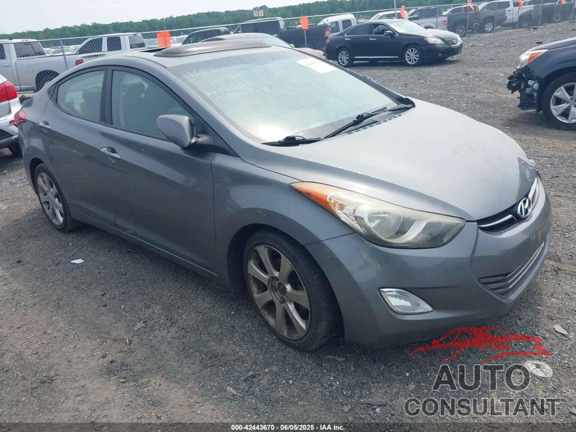 HYUNDAI ELANTRA 2013 - 5NPDH4AE2DH387235