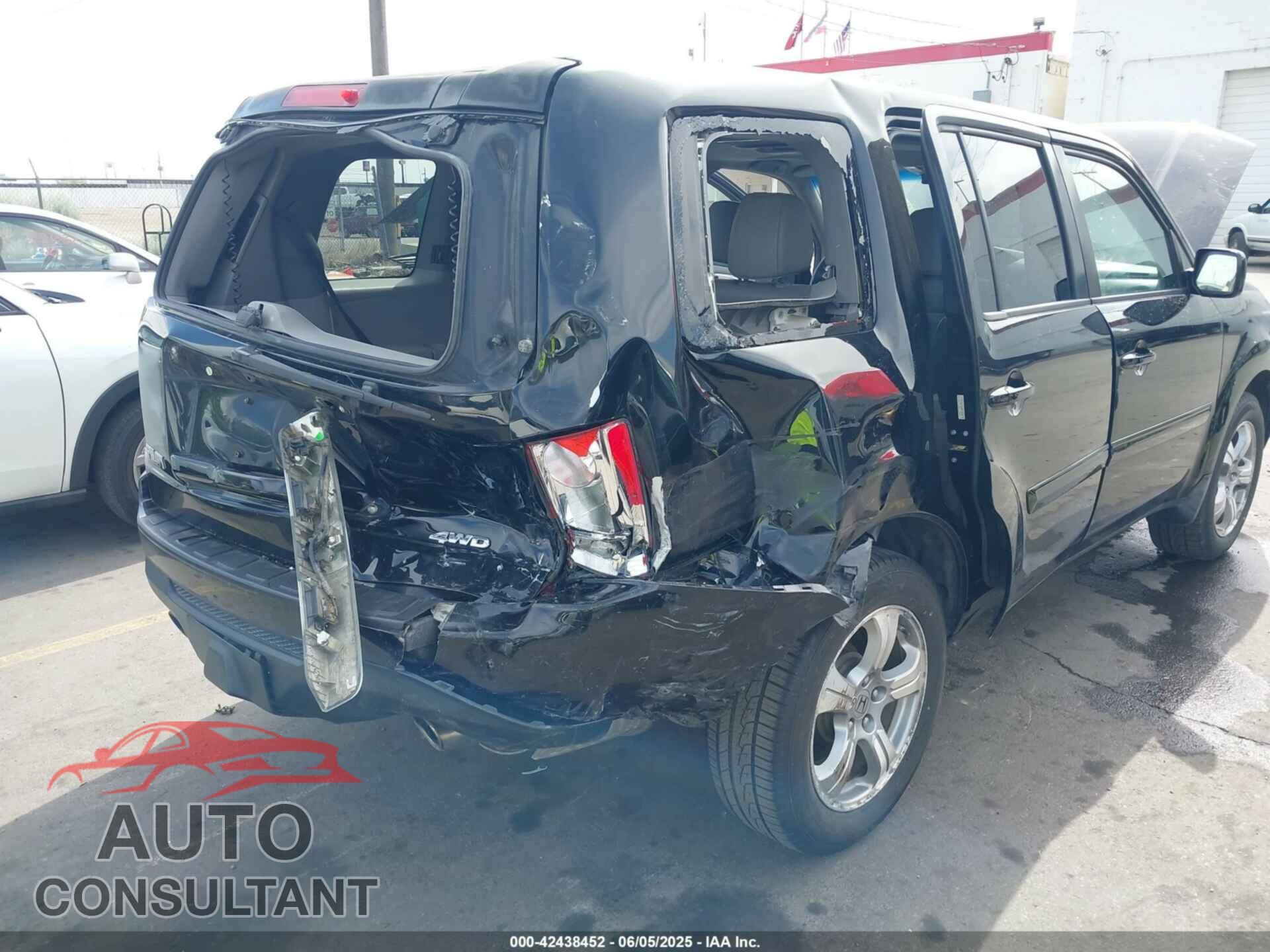 HONDA PILOT 2012 - 5FNYF4H68CB045923