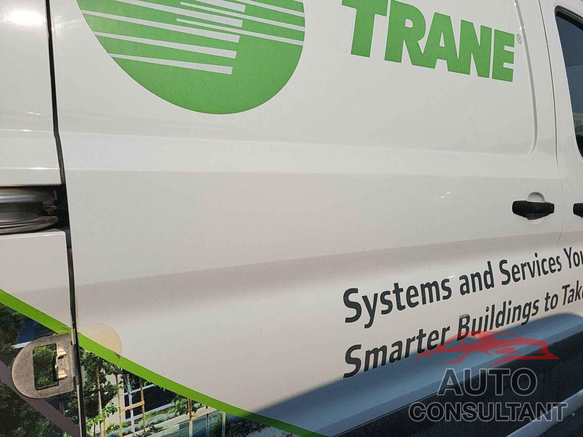 FORD TRANSIT 2019 - 1FTYR1YG5KKB43503
