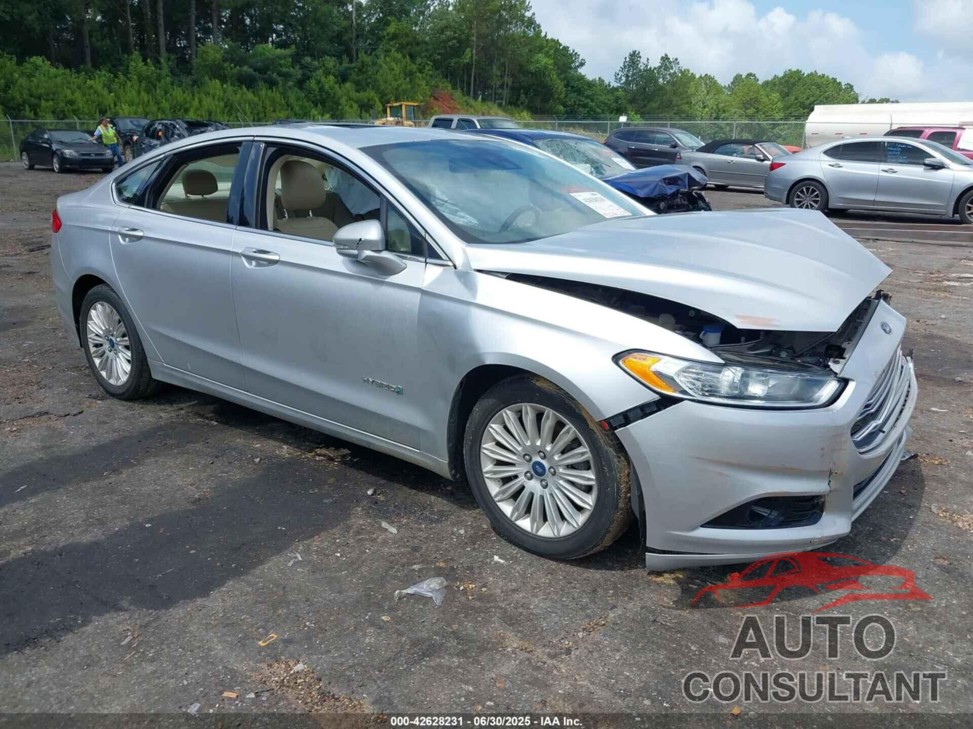FORD FUSION HYBRID 2013 - 3FA6P0LU0DR252539