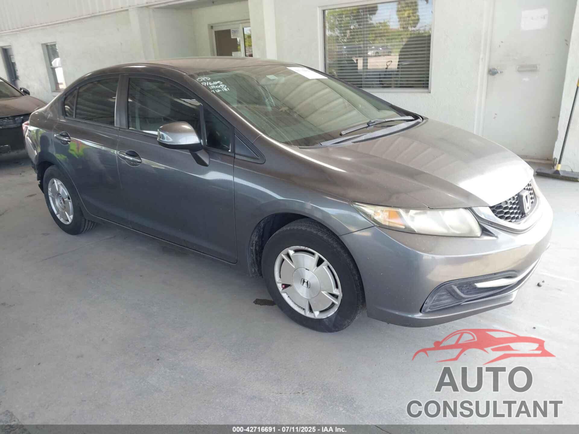 HONDA CIVIC 2013 - 2HGFB2F68DH557477