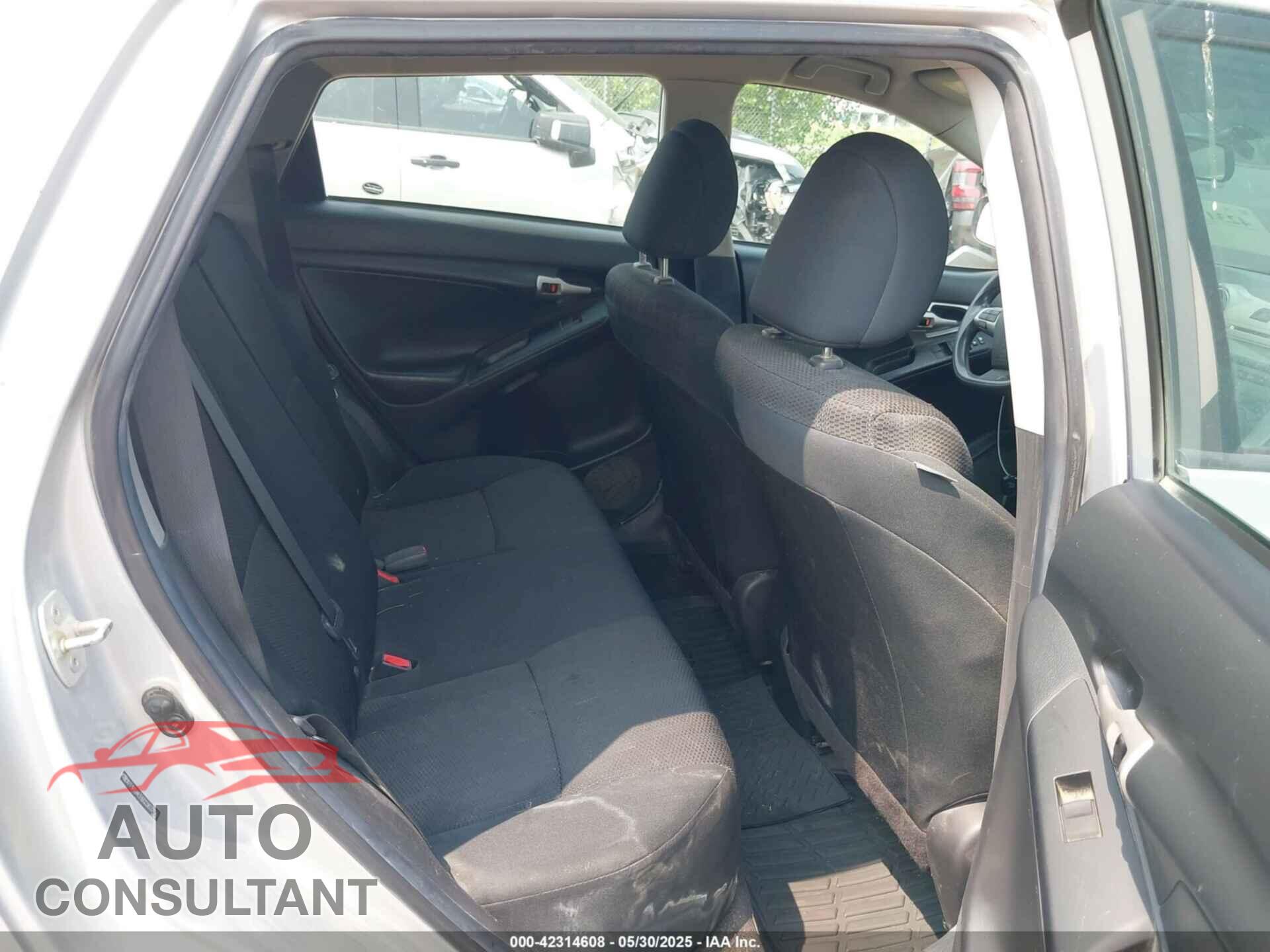 TOYOTA MATRIX 2012 - 2T1KU4EE6CC903756