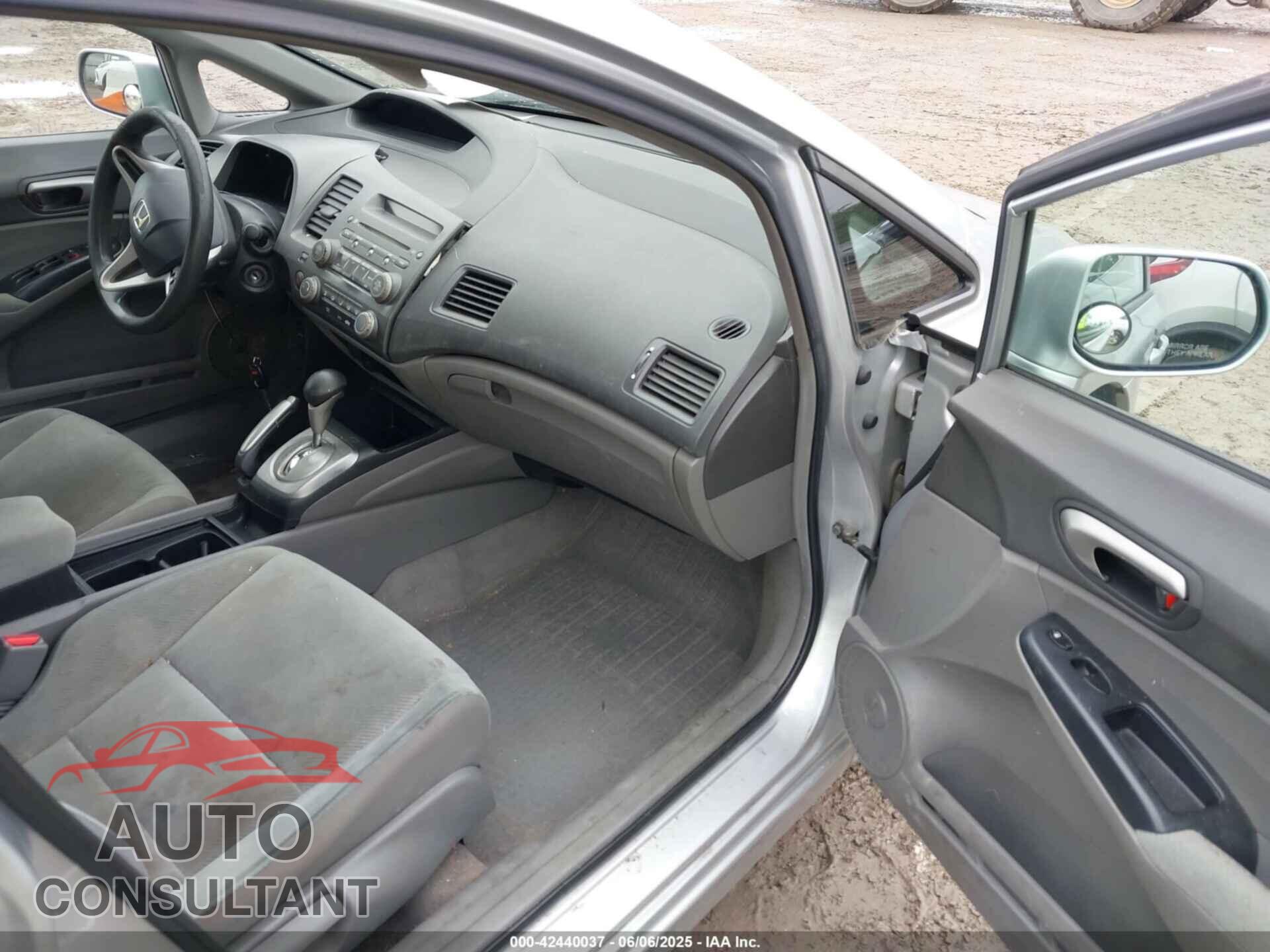 HONDA CIVIC 2009 - 19XFA16549E048007