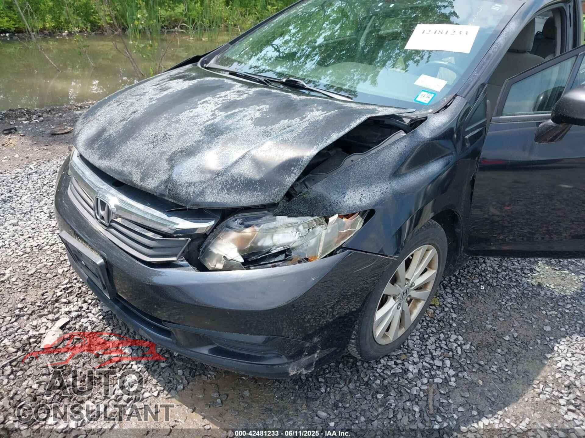 HONDA CIVIC 2012 - 2HGFB2F86CH522503