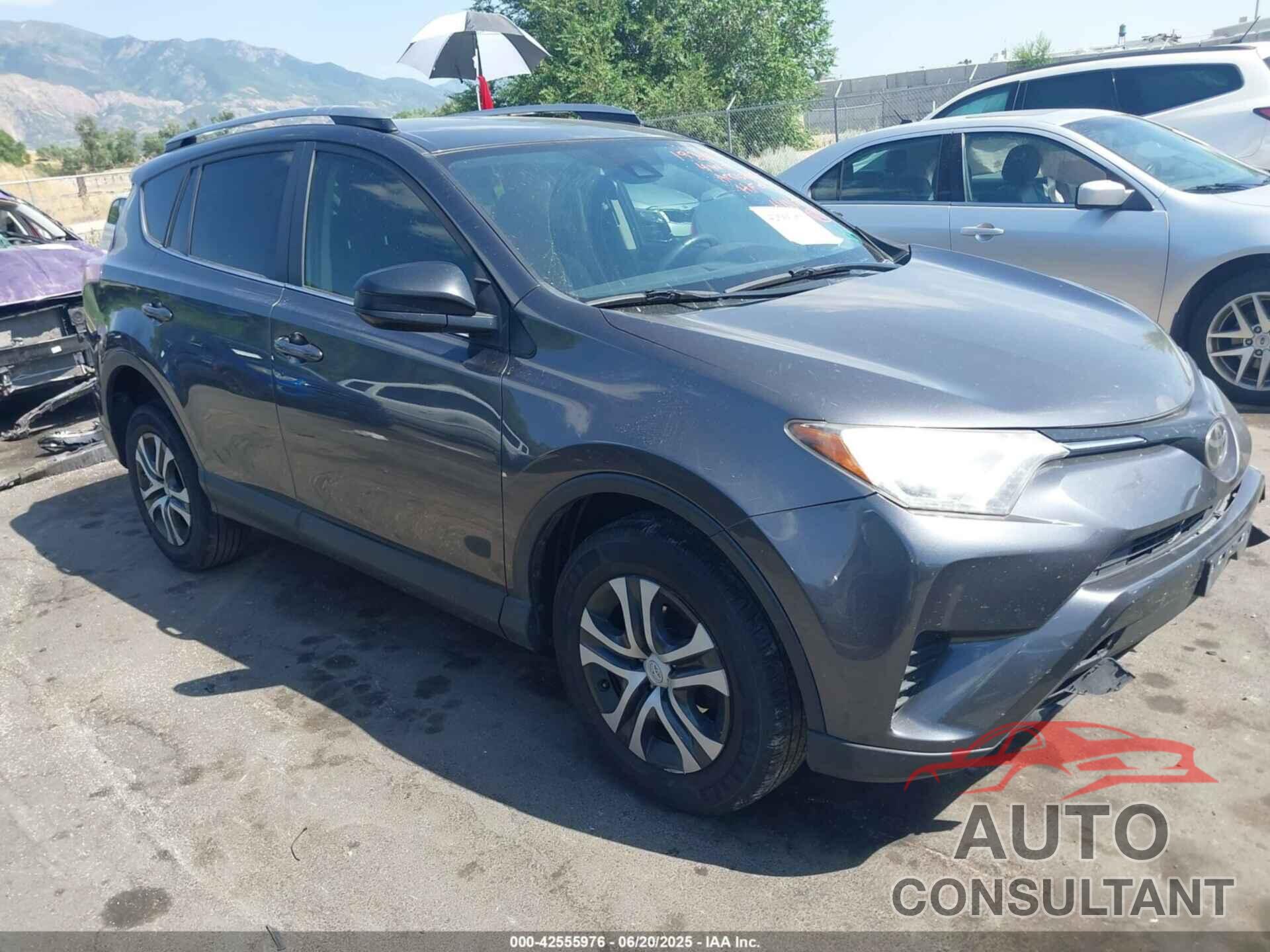 TOYOTA RAV4 2018 - JTMBFREV9JJ719369