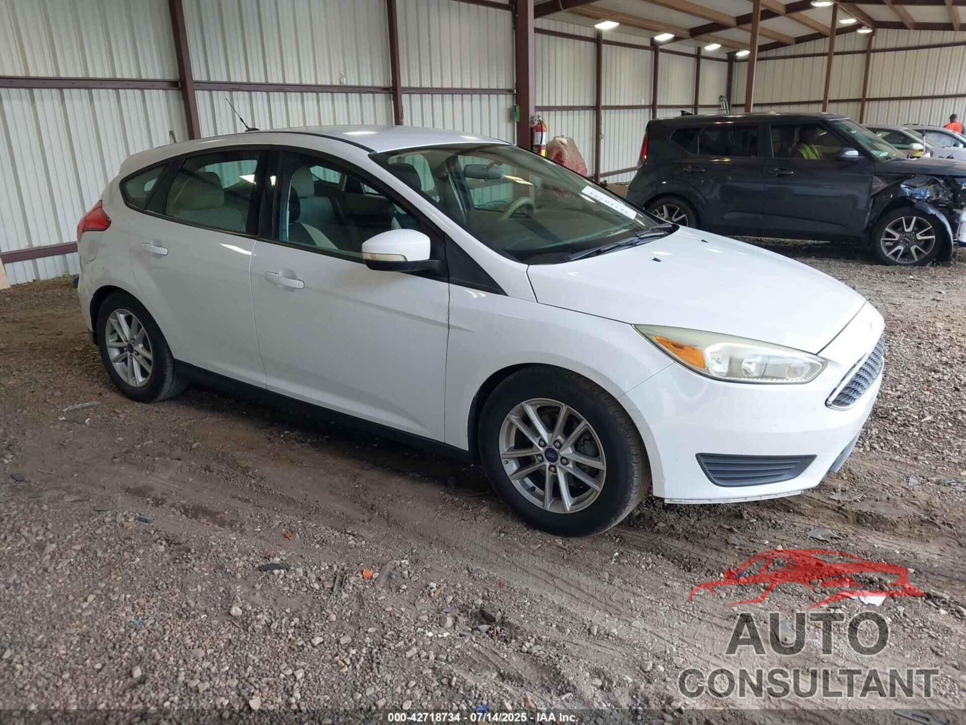 FORD FOCUS 2015 - 1FADP3K26FL308185