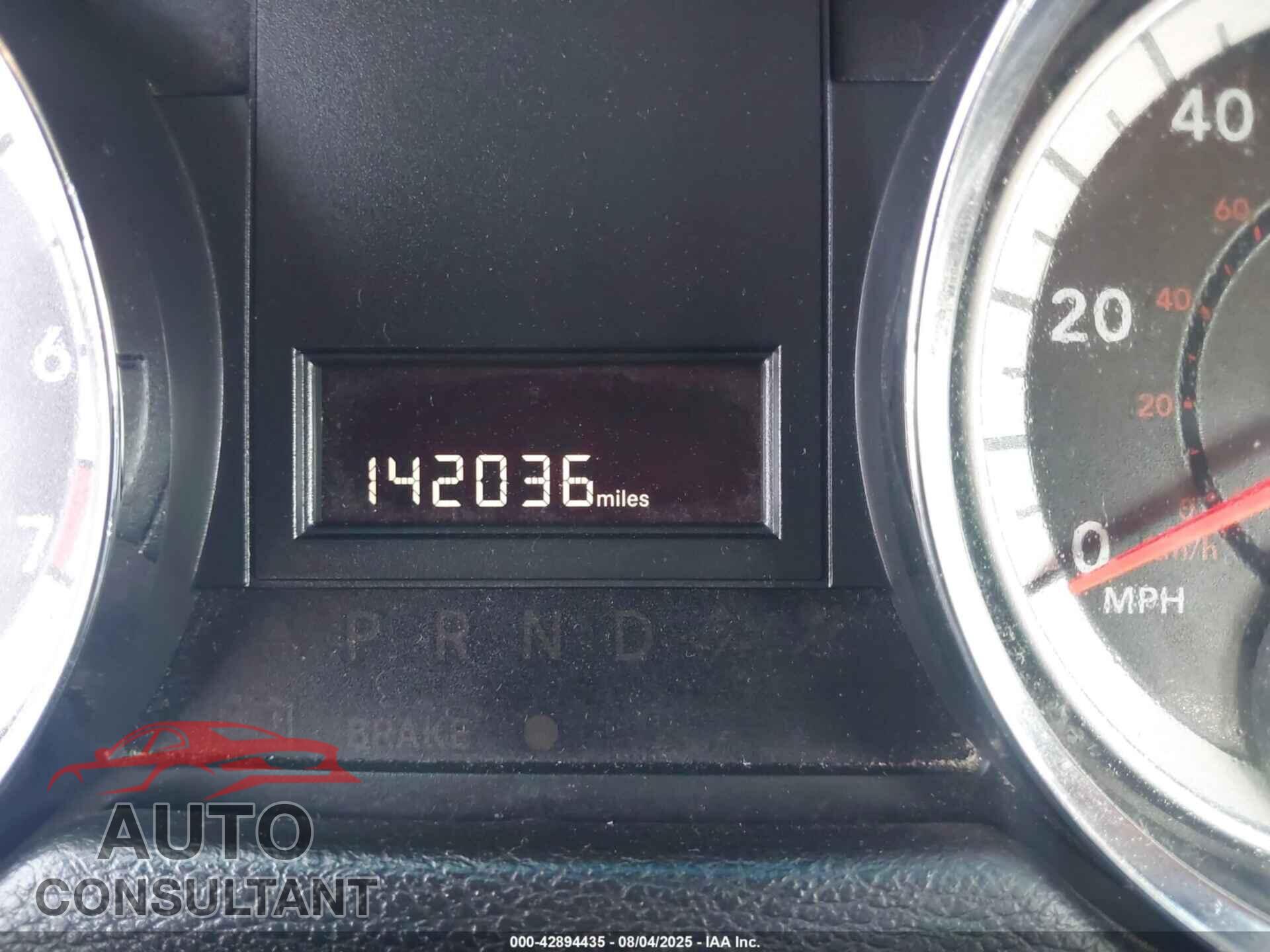 DODGE GRAND CARAVAN 2013 - 2C4RDGBG9DR799528