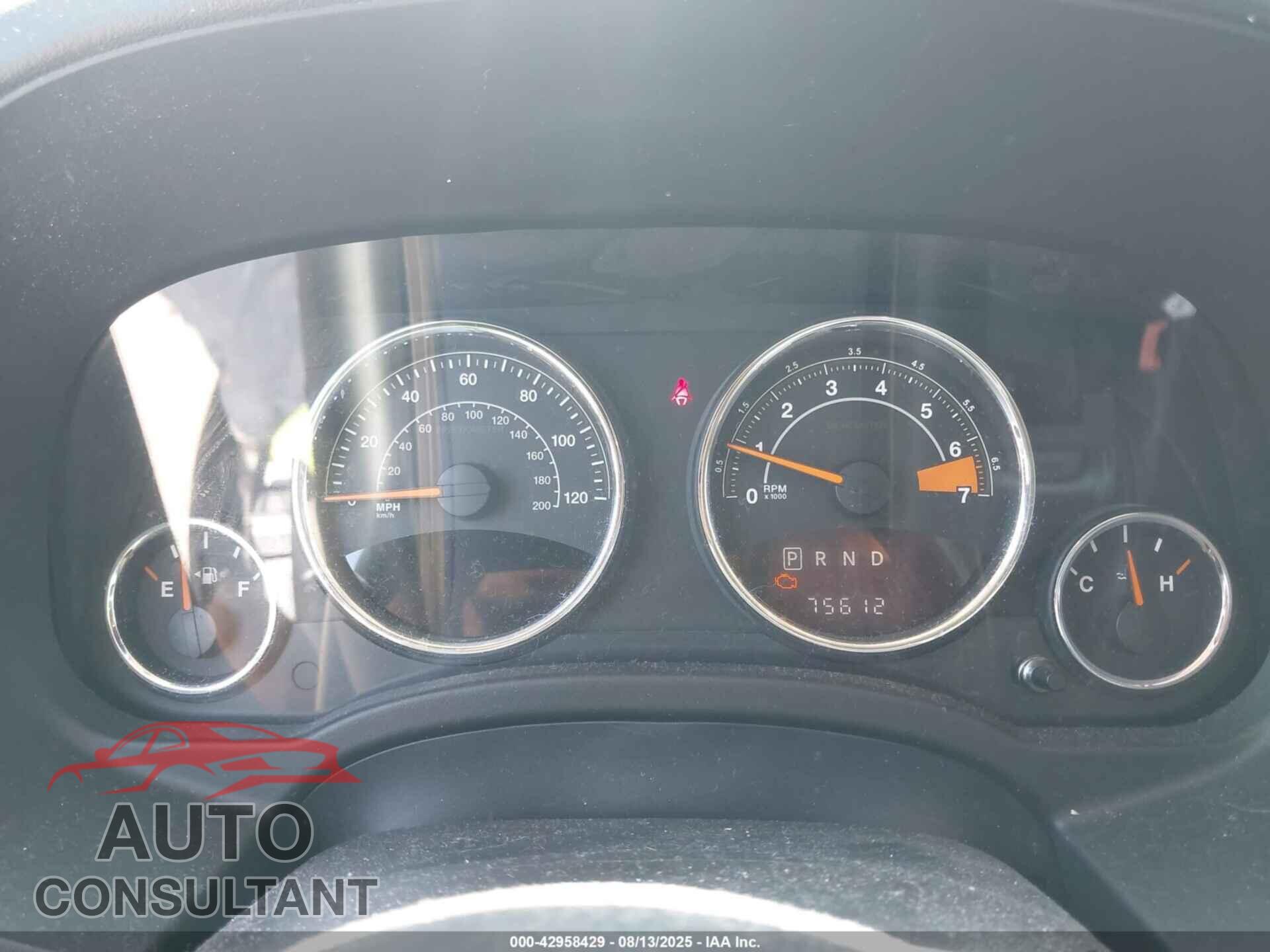 JEEP COMPASS 2015 - 1C4NJDEB0FD292447