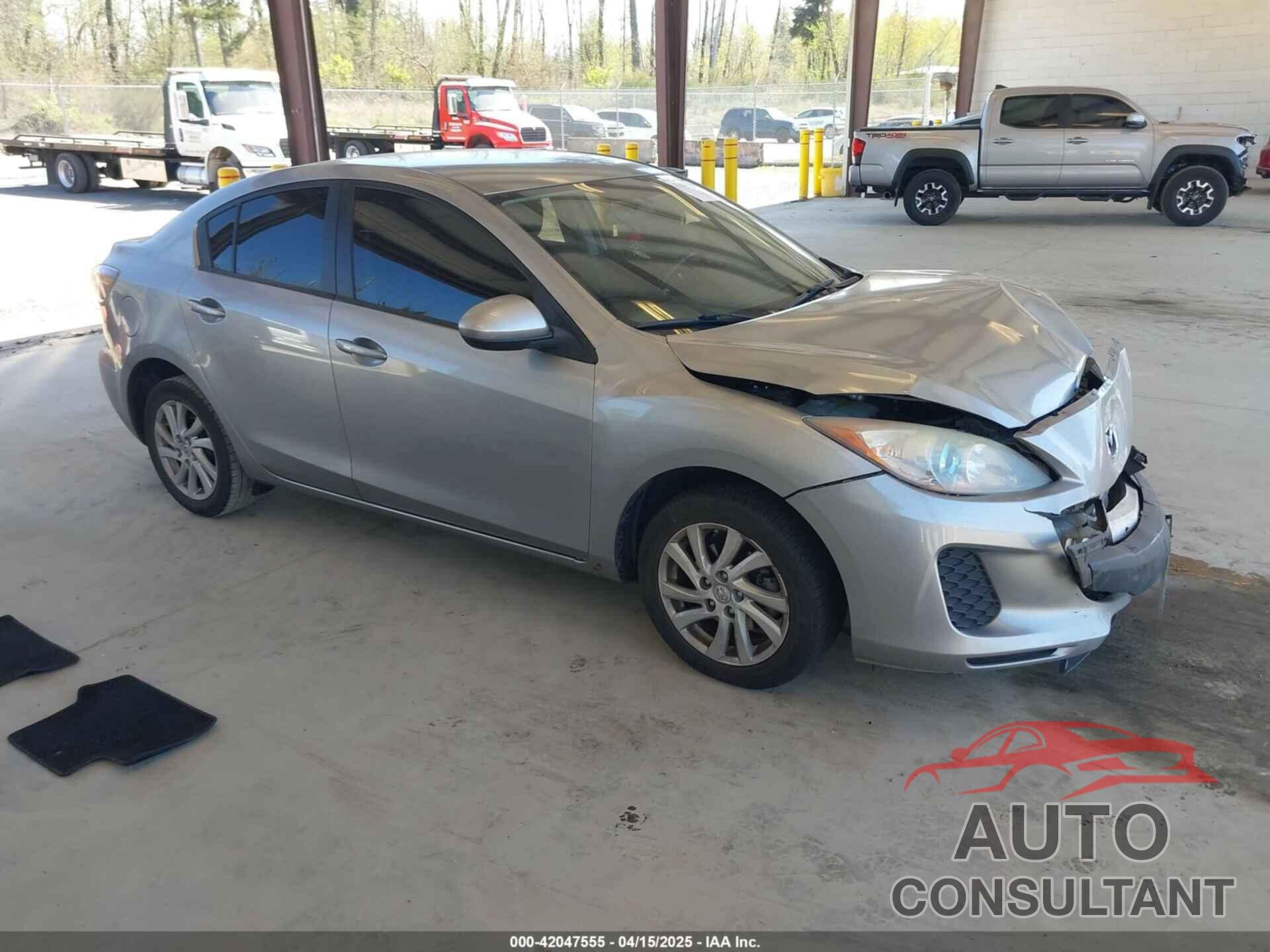MAZDA MAZDA3 2012 - JM1BL1V76C1595589