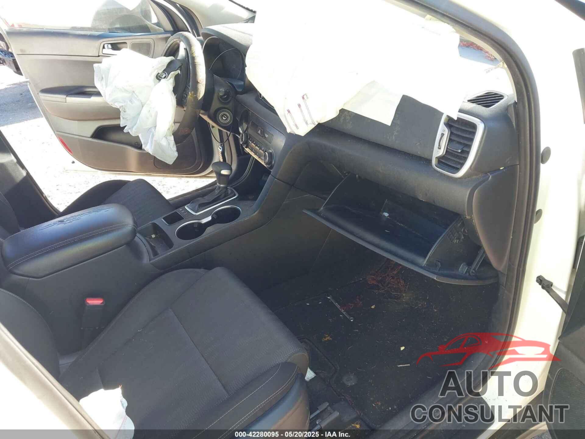 KIA SPORTAGE 2019 - KNDPMCAC5K7608992