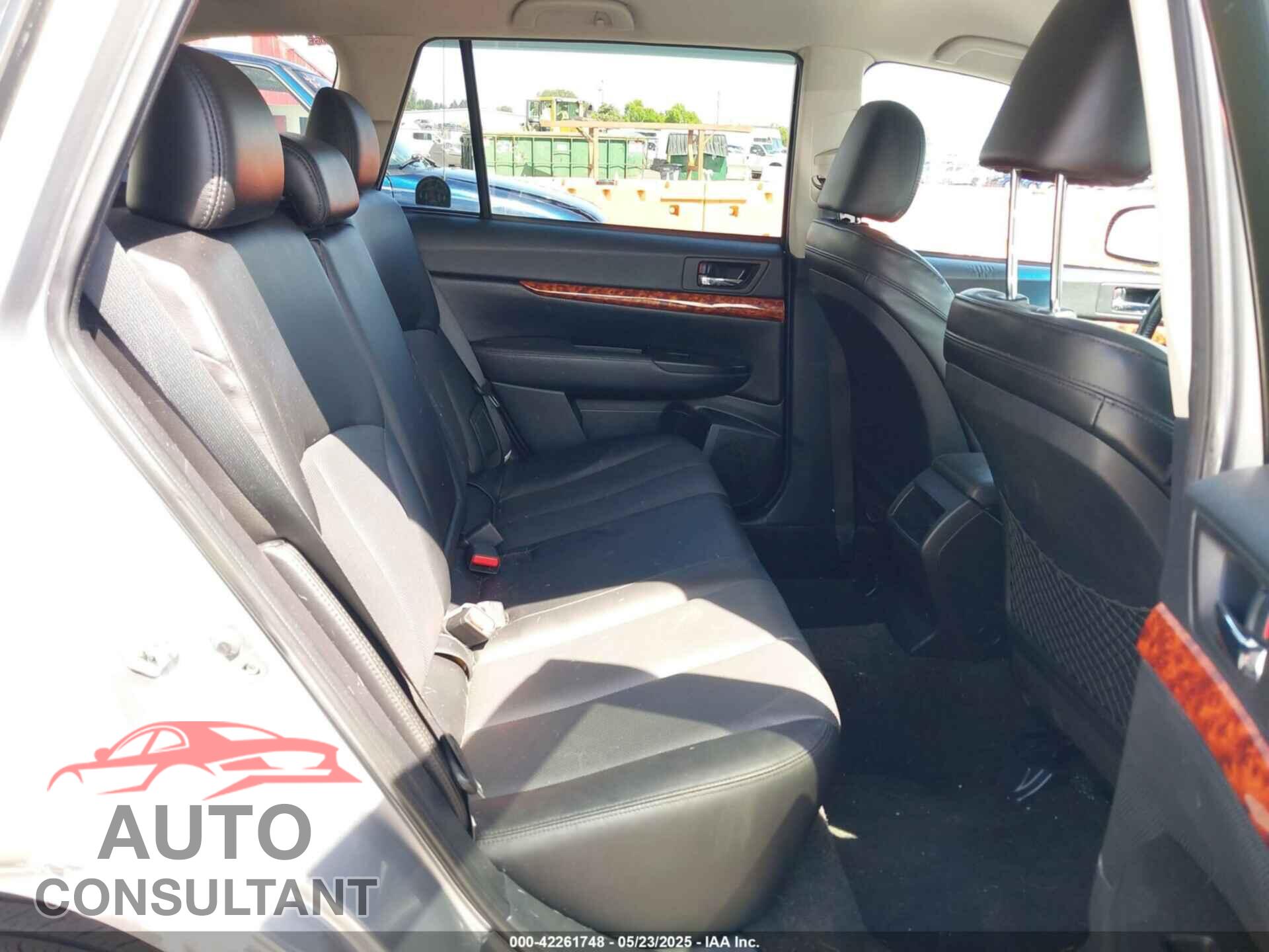 SUBARU OUTBACK 2011 - 4S4BRBJC3B3447776