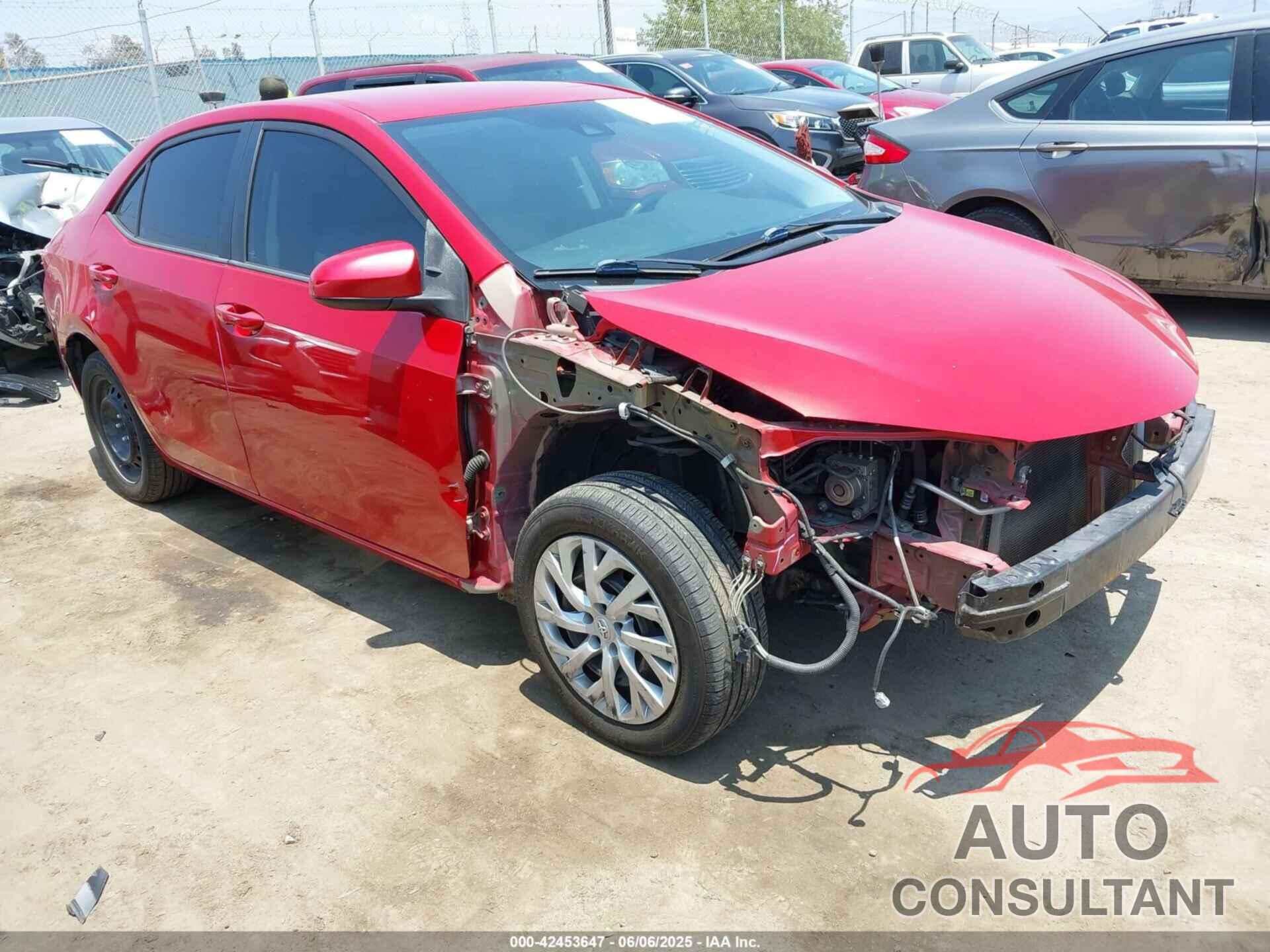 TOYOTA COROLLA 2018 - 5YFBURHE8JP837586