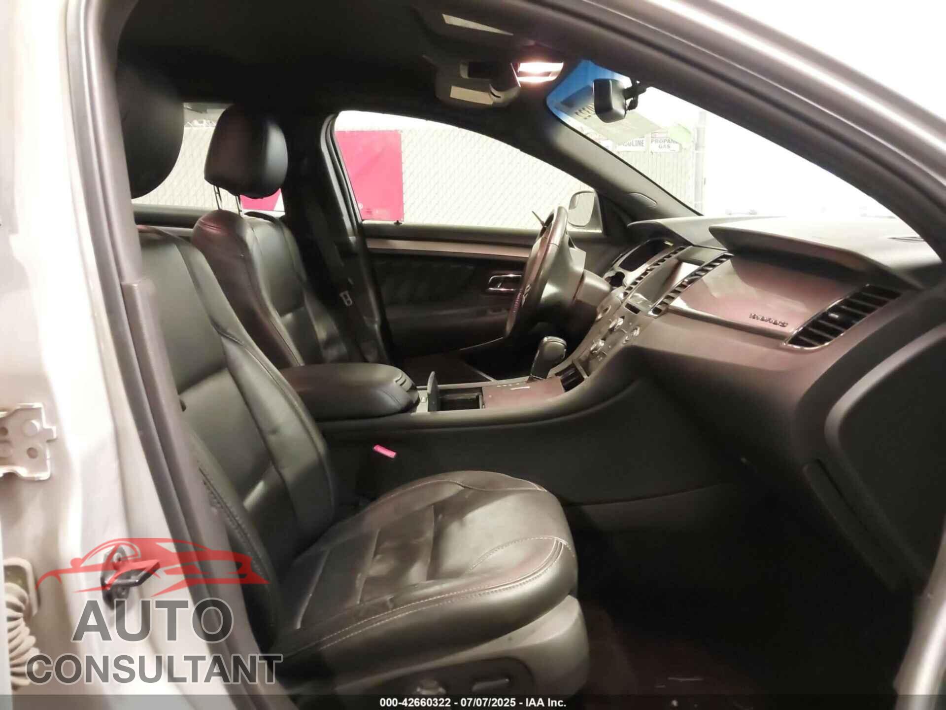 FORD TAURUS 2013 - 1FAHP2E85DG203980