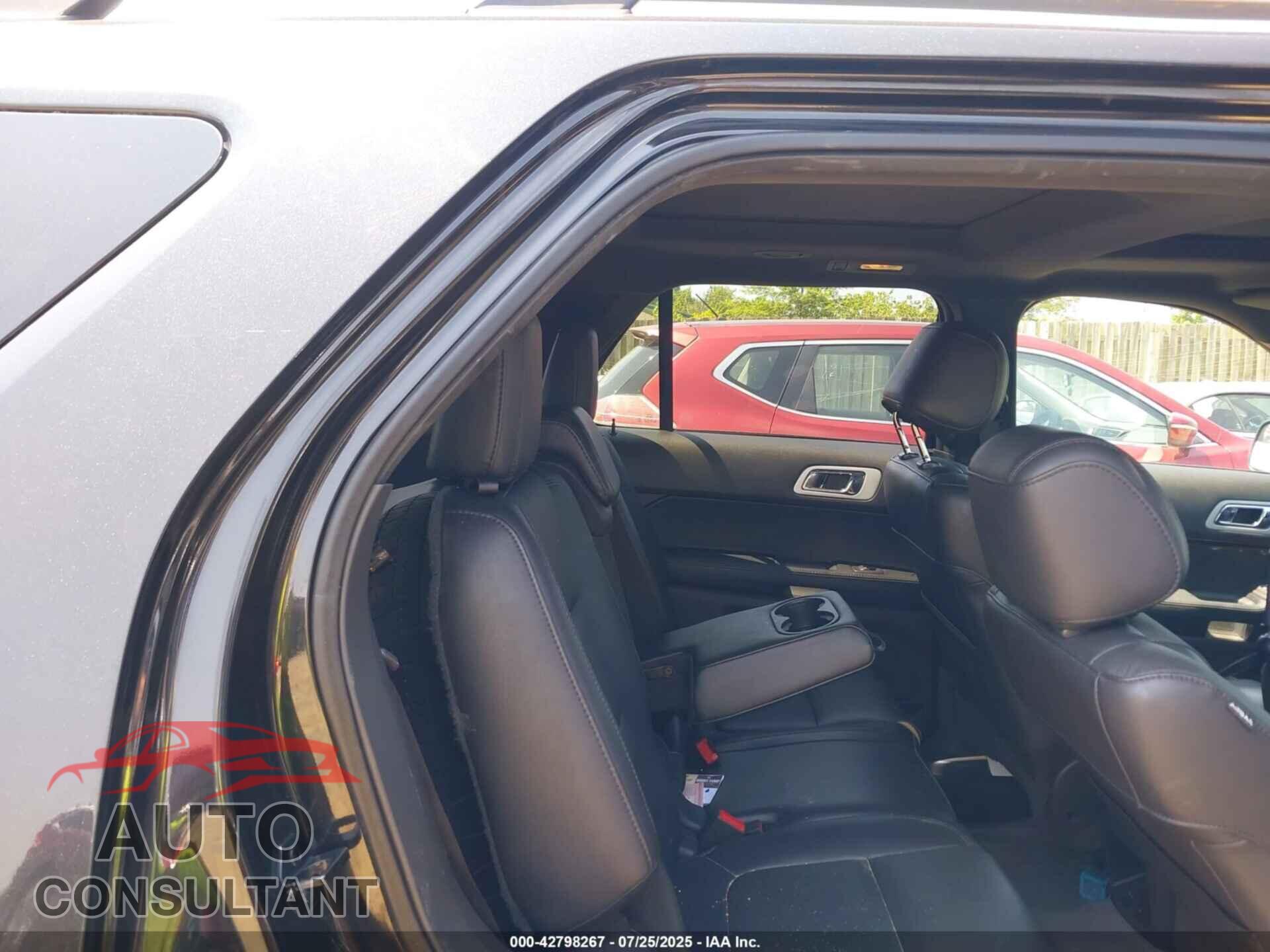 FORD EXPLORER 2015 - 1FM5K8F85FGB14910