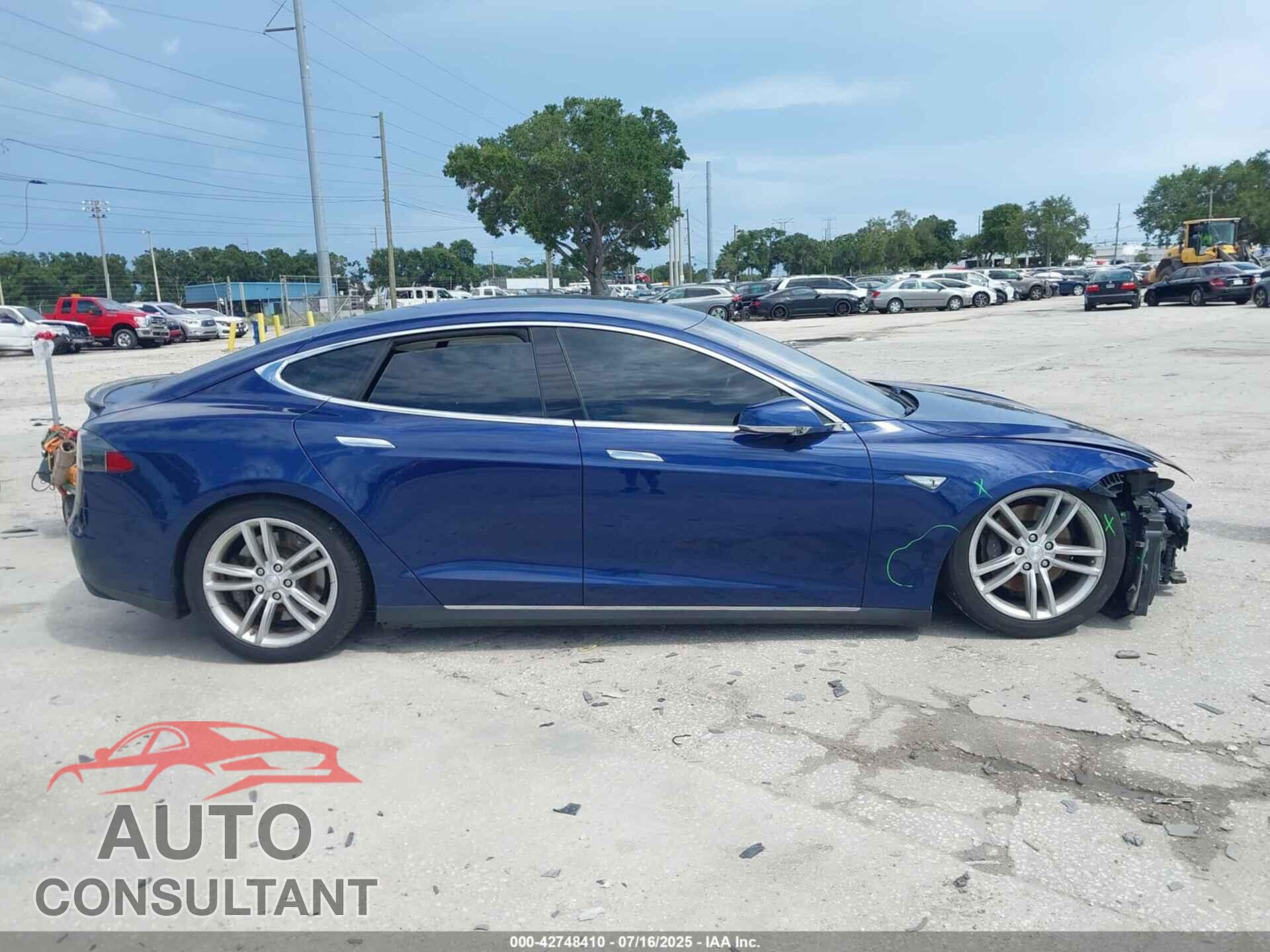 TESLA MODEL S 2015 - 5YJSA1S21FF082762