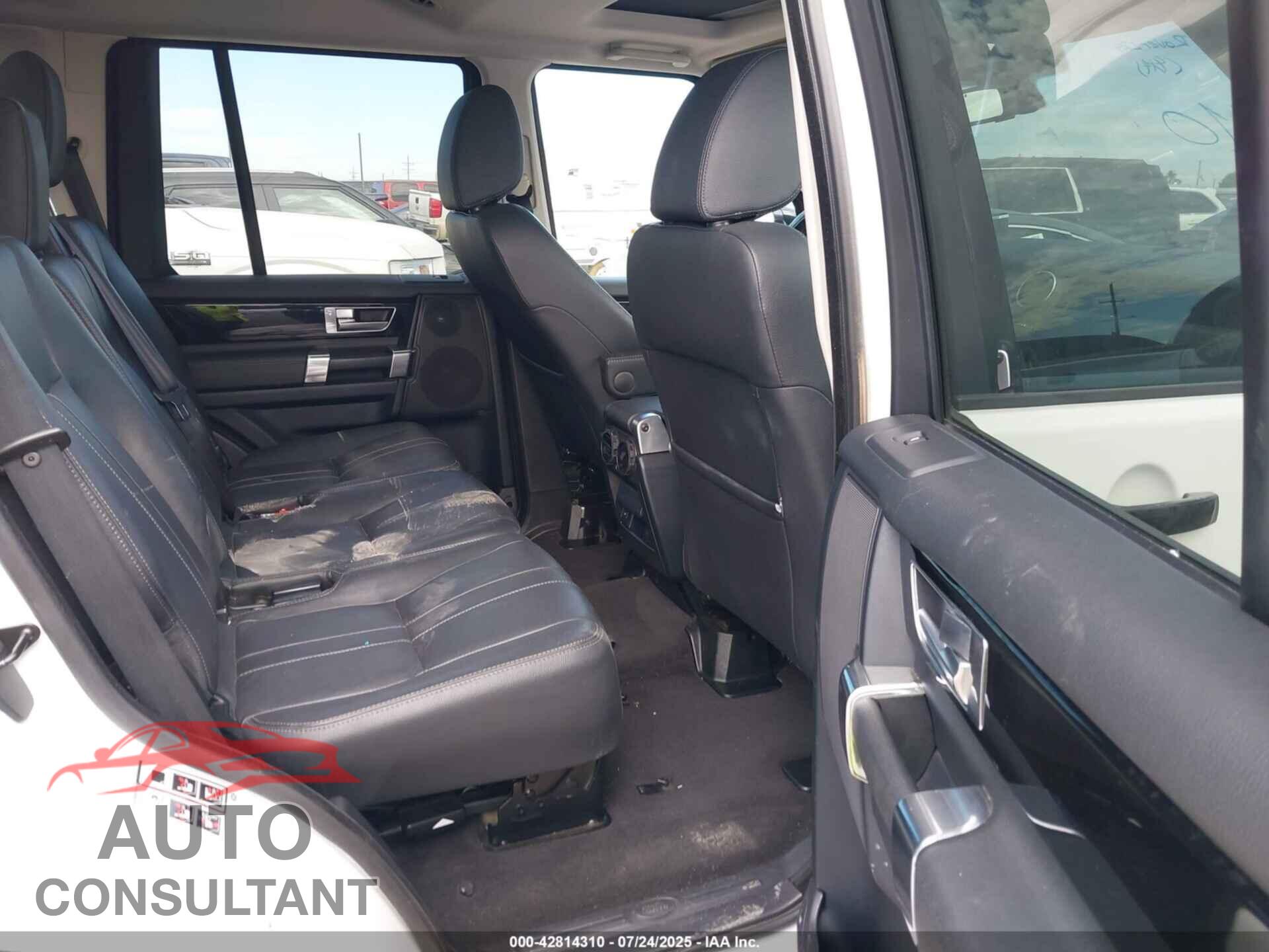 LAND ROVER LR4 2014 - SALAG2V66EA724410