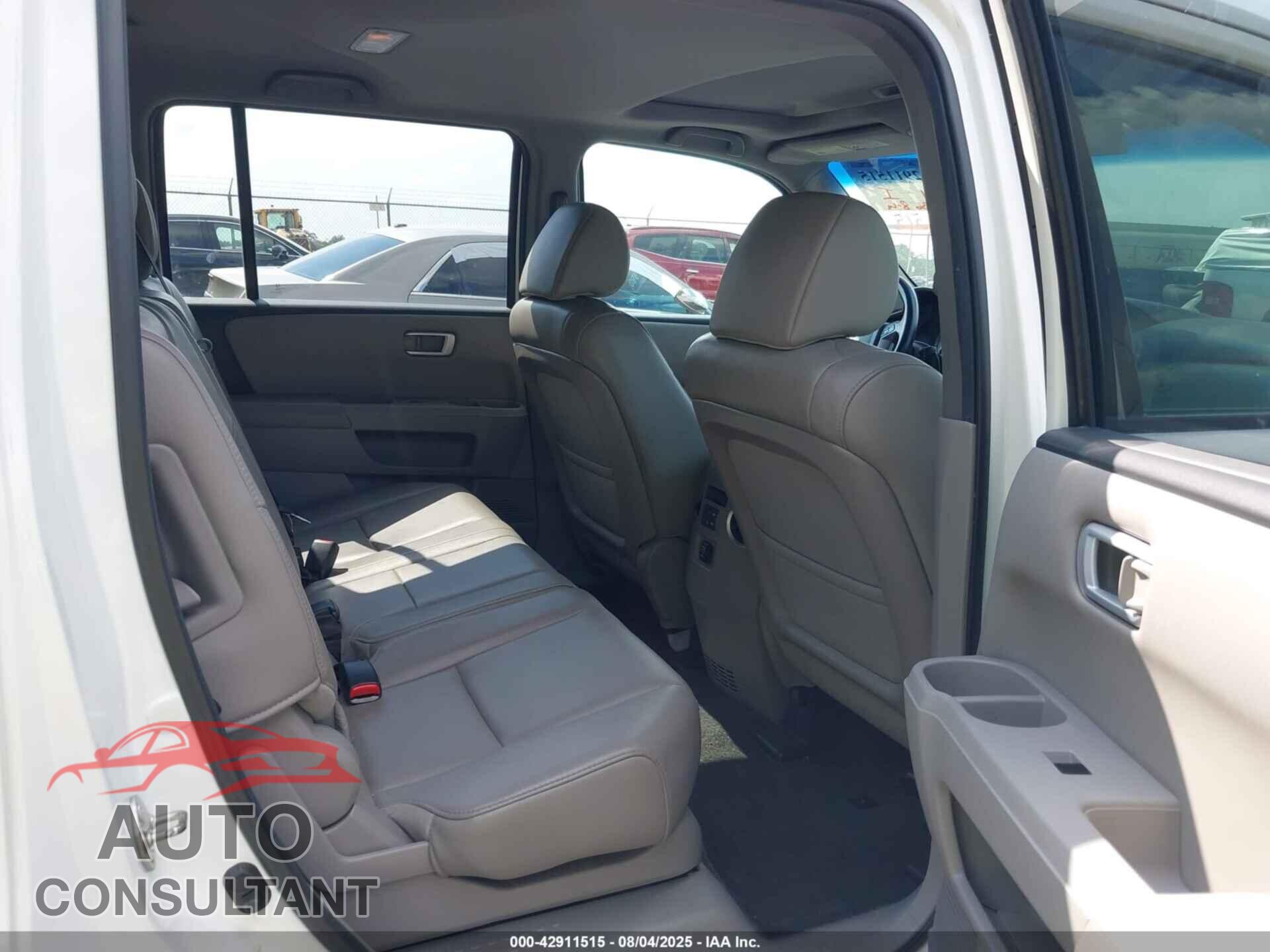 HONDA PILOT 2013 - 5FNYF3H53DB044911