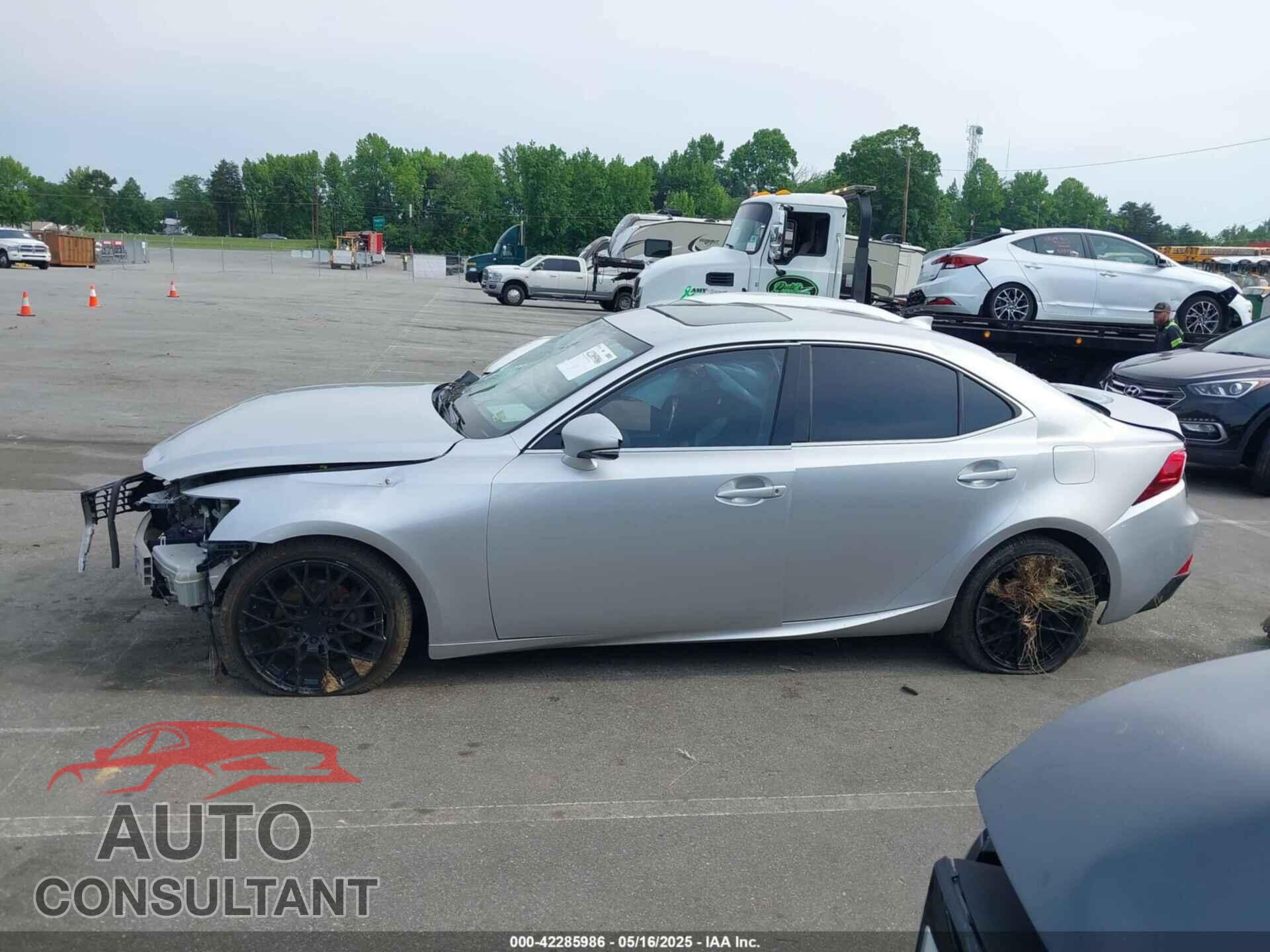 LEXUS IS 2014 - JTHCF1D27E5009848