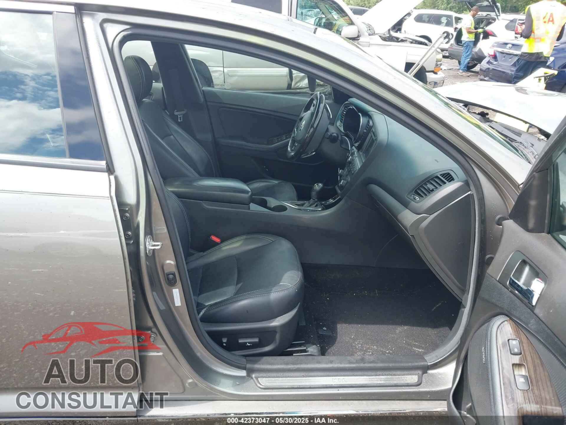 KIA OPTIMA 2013 - 5XXGR4A65DG176190