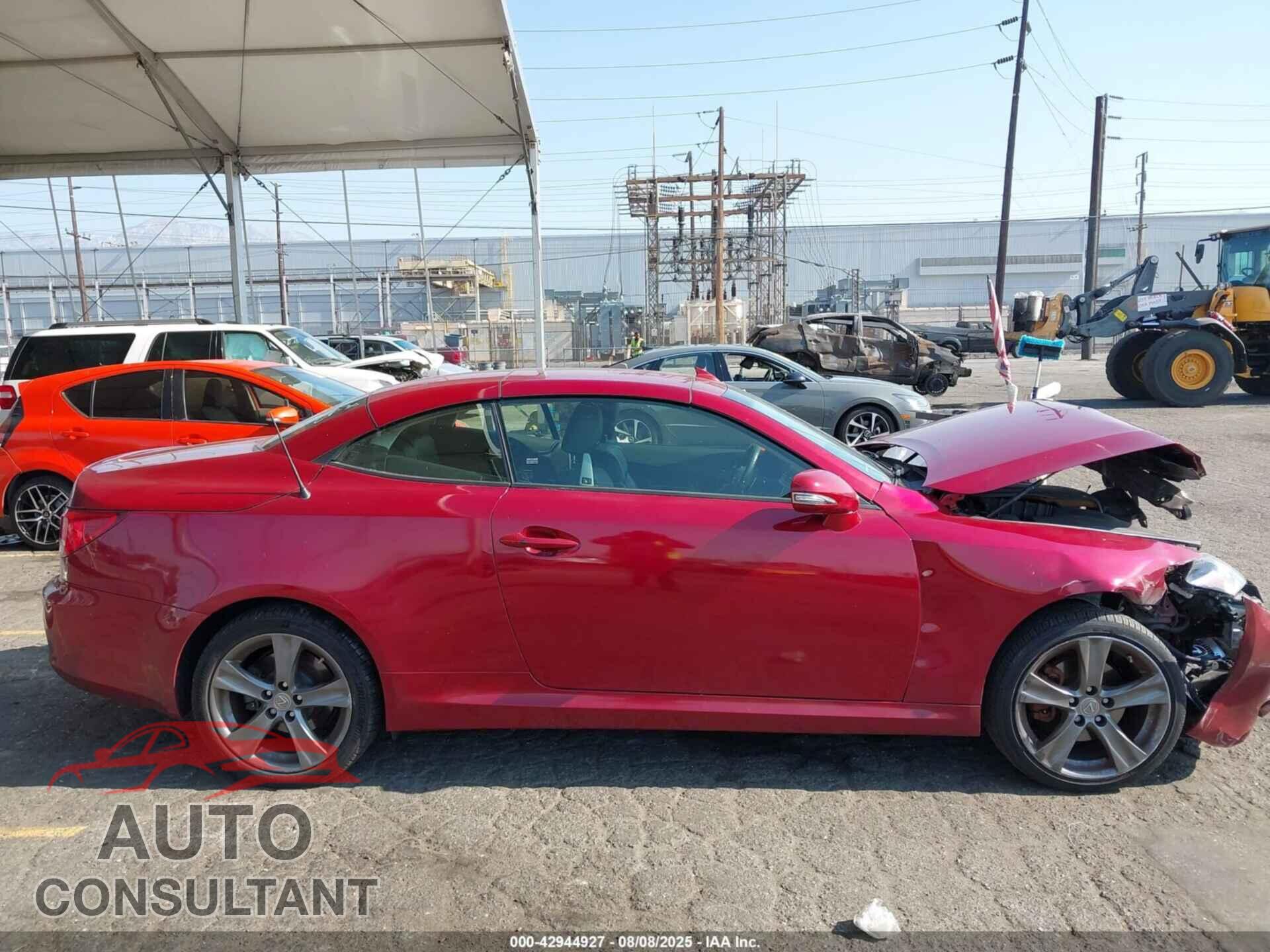 LEXUS IS 250C 2015 - JTHFF2C20F2532605