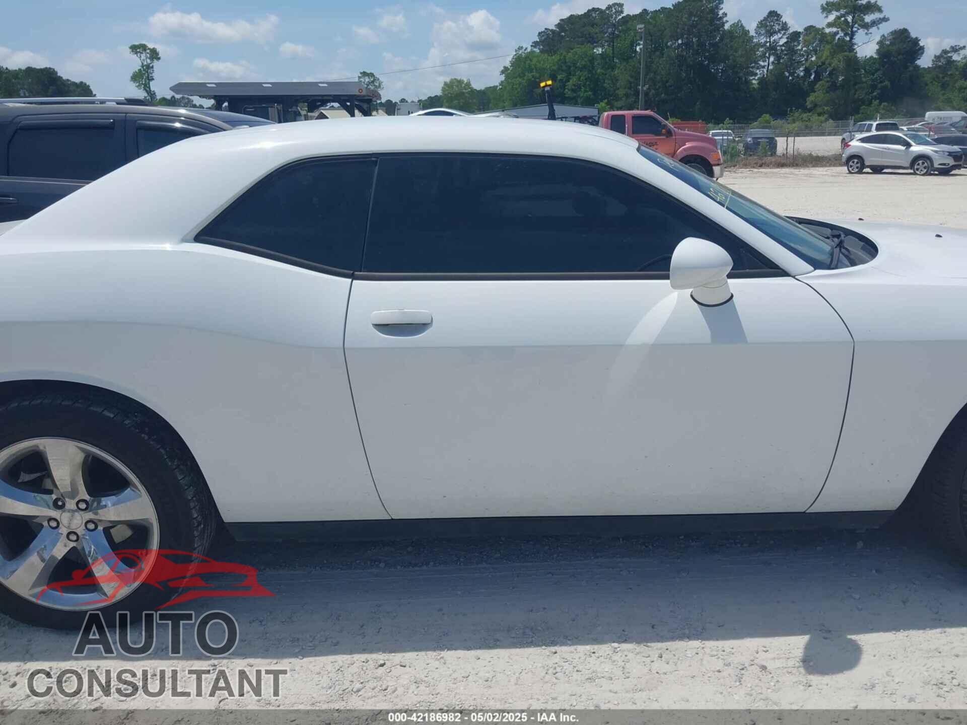 DODGE CHALLENGER 2014 - 2C3CDYAG1EH298710