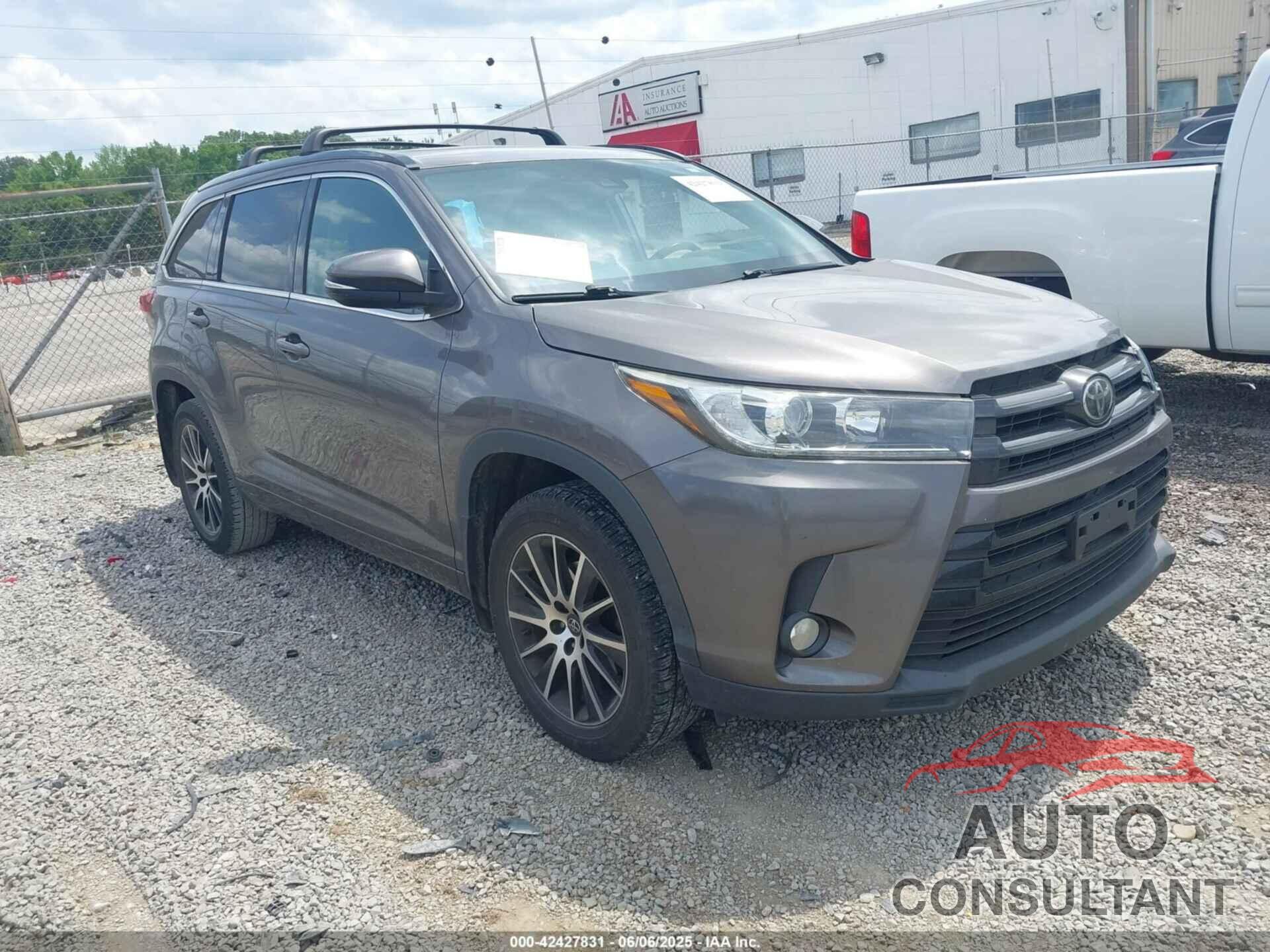 TOYOTA HIGHLANDER 2018 - 5TDJZRFH6JS495380