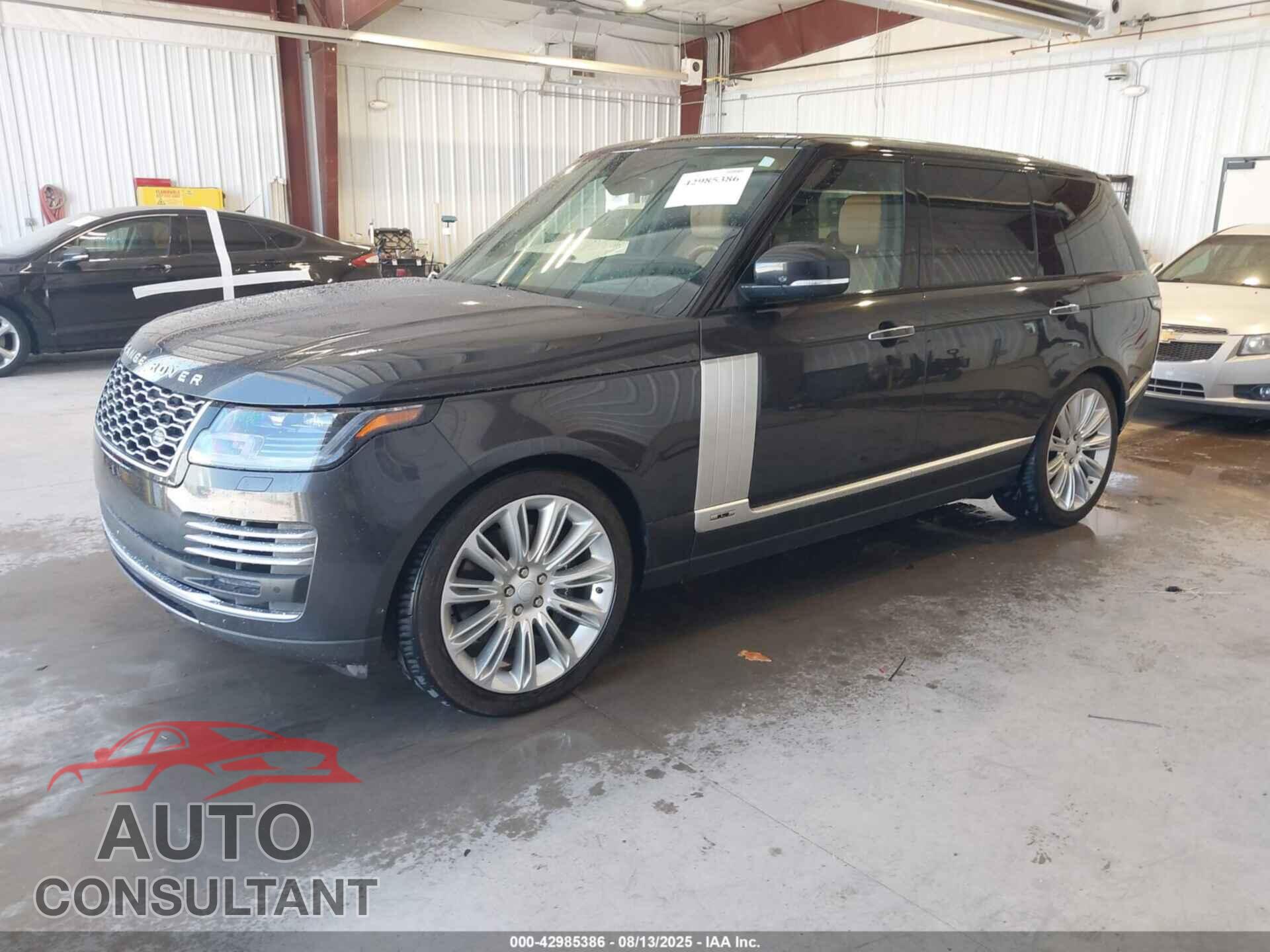 LAND ROVER RANGE ROVER 2018 - SALGV5RE4JA390570